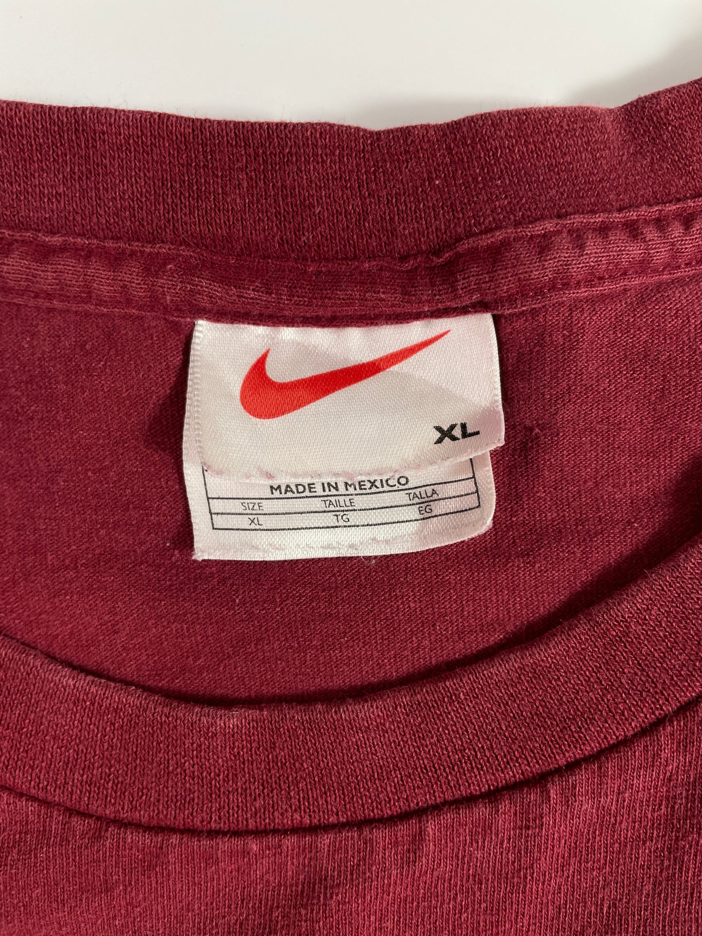 00’ NIKE MINI SWOOSH Size XL Vintage T-shirt / F4144T