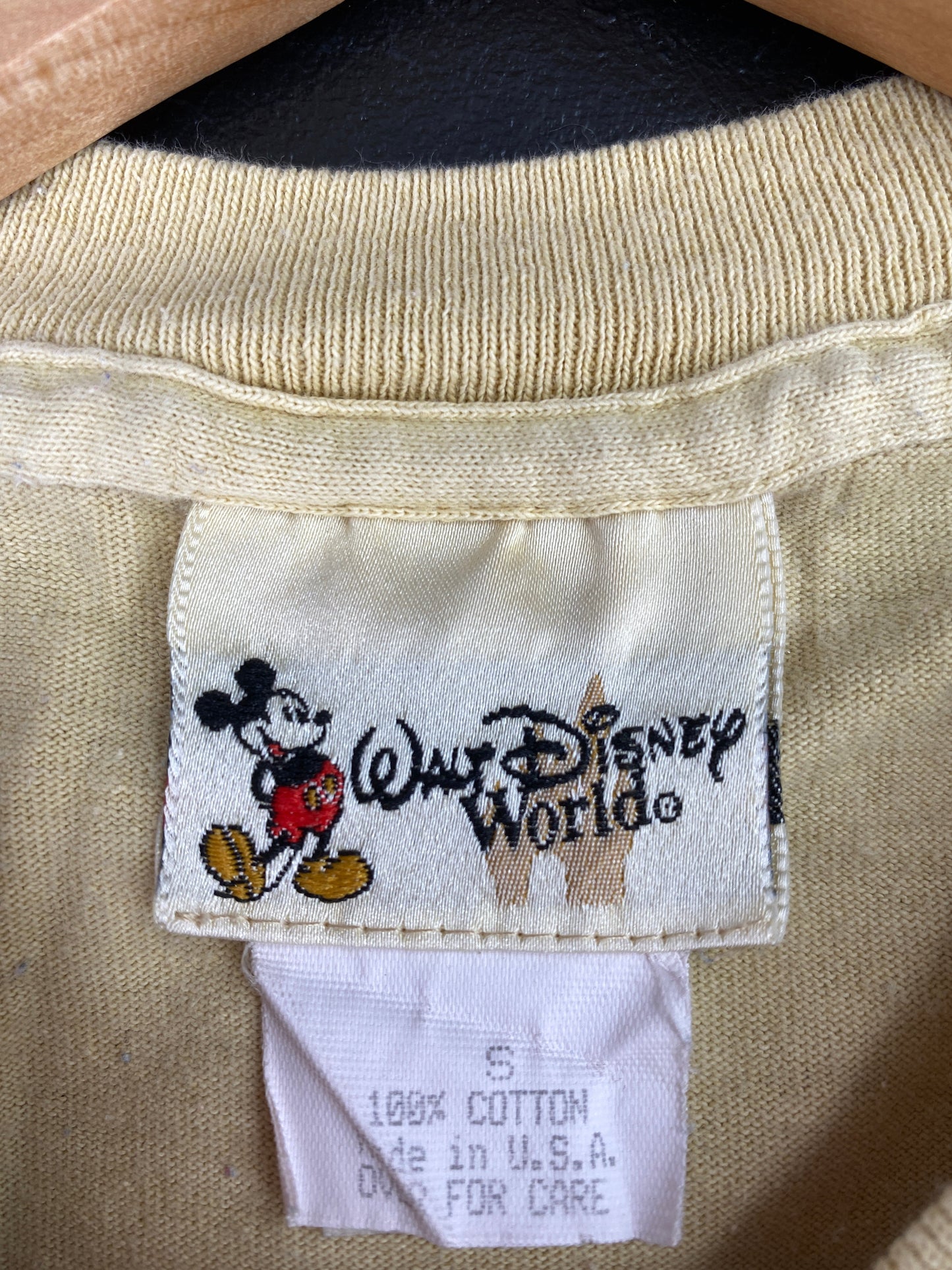 00’ DISNEY MINNIE Made in USA Size Ladies S Vintage T-Shirt / G359T