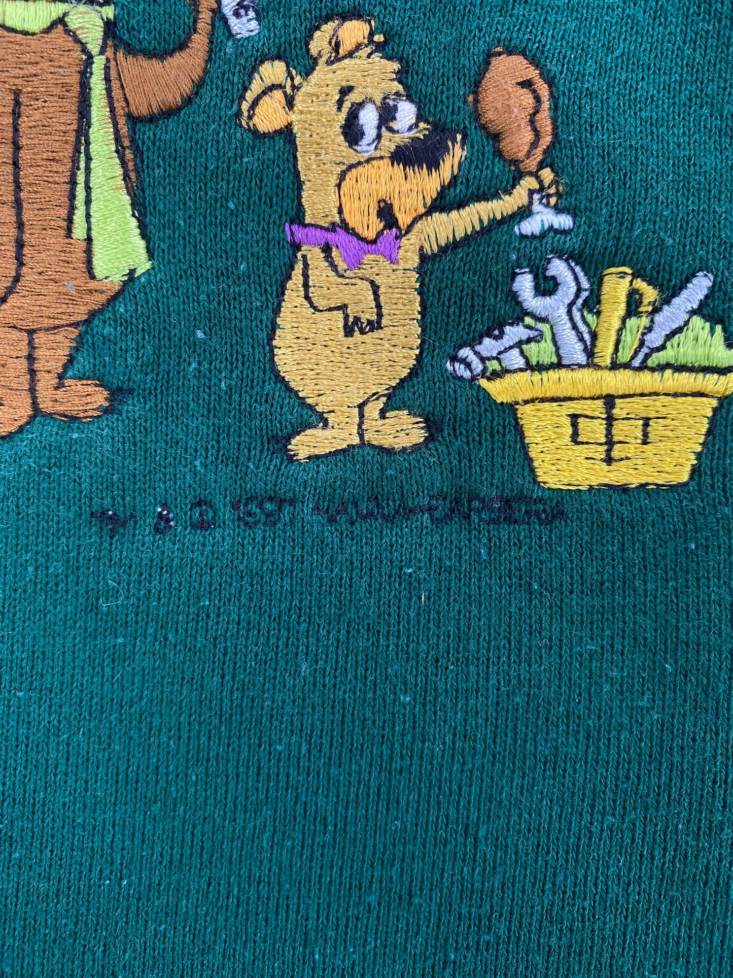 1991 YOGI BEAR Size XL Vintage Sweat-Shirts/ G2409S