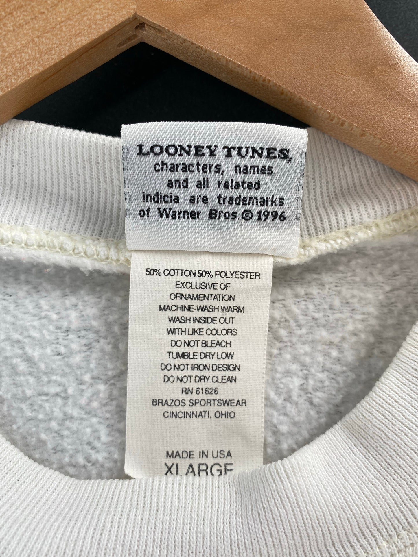 1996 LOONEY TUNES TWEETY Made in USA Size XL Vintage Sweat-shirt / G6829S