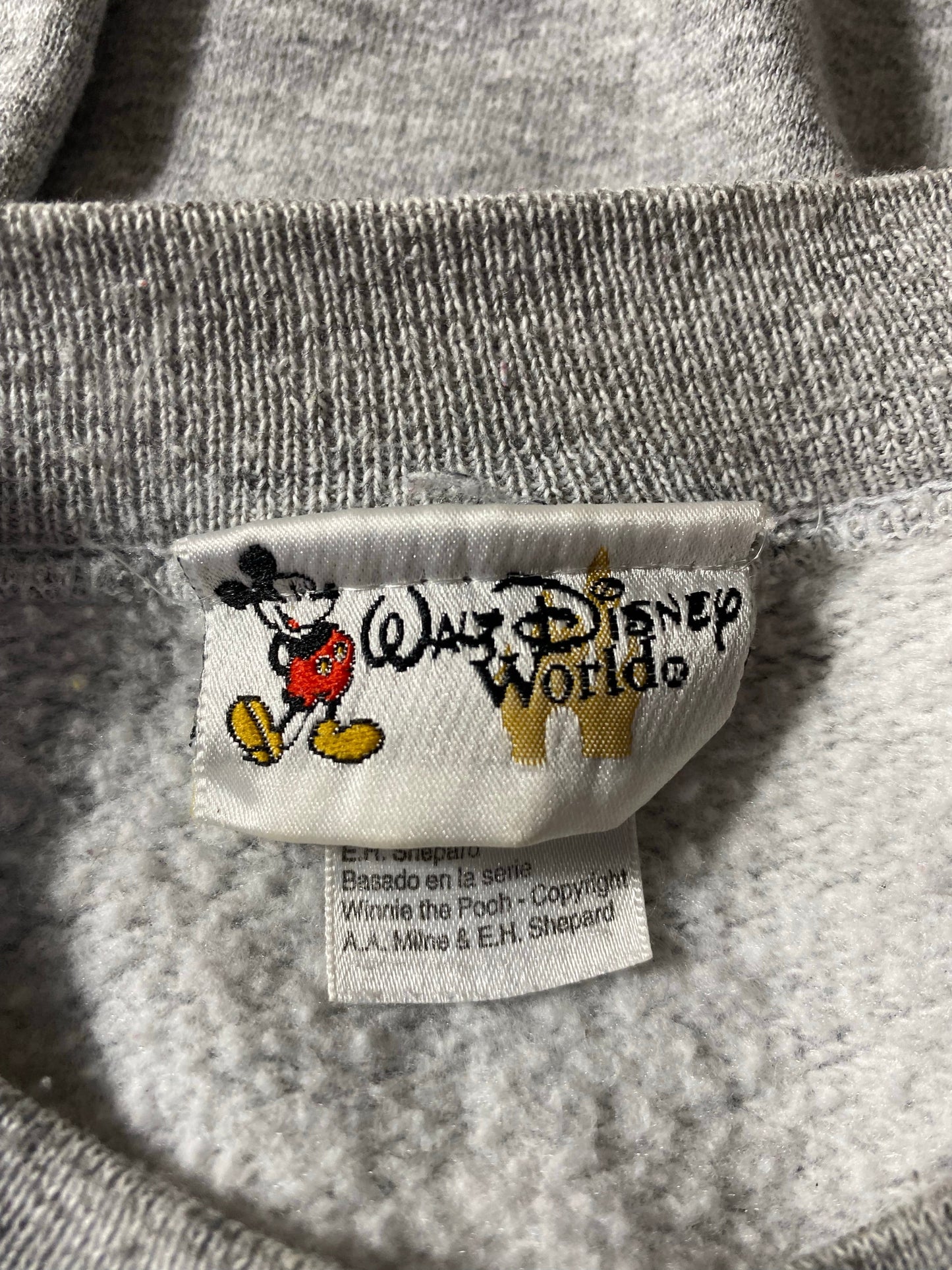 00’ DISNEY TIGGER Made in USA Size XL Vintage Sweat-Shirt / G7094S