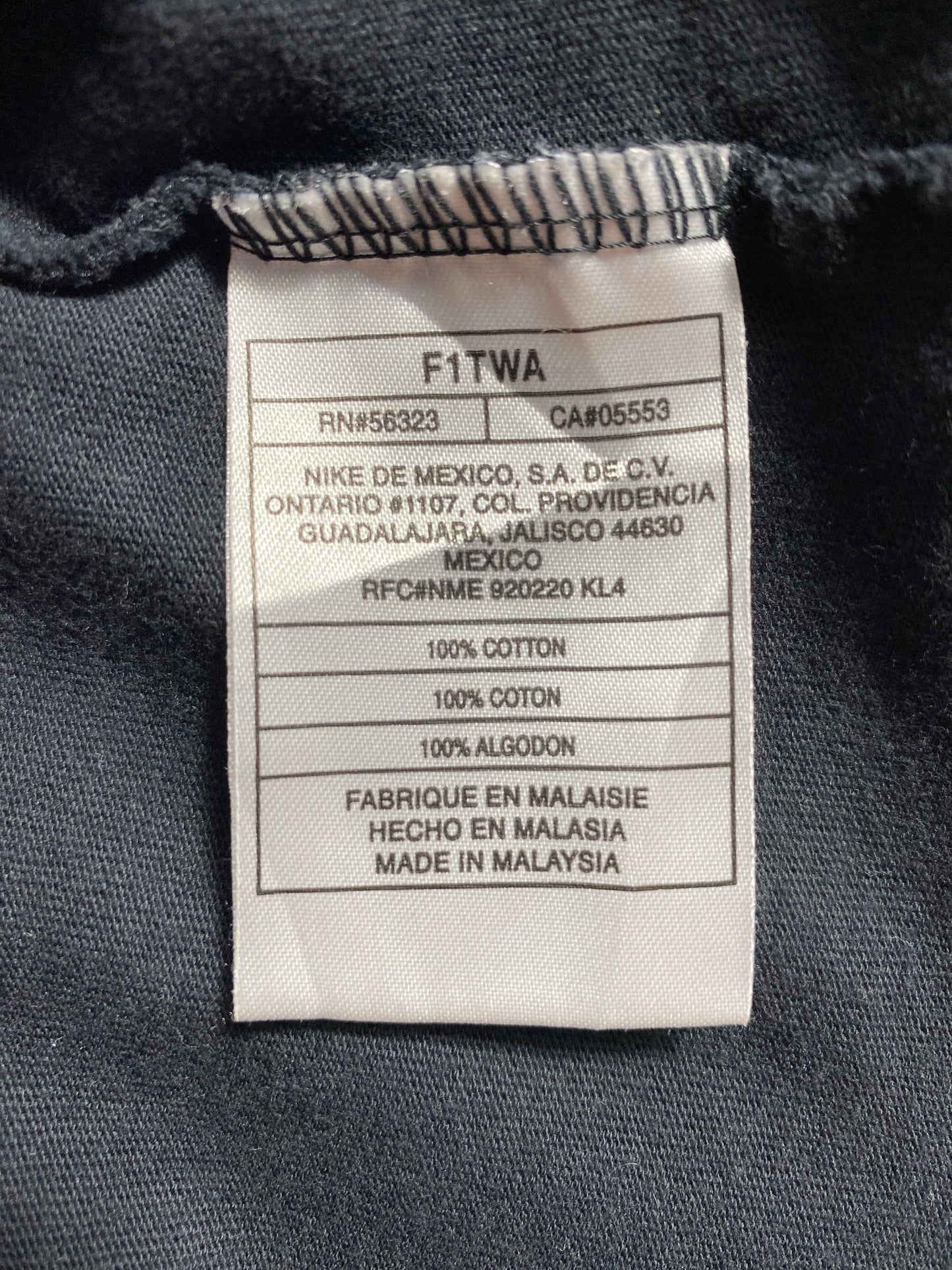 00' NIKE Size XL Vintage Long Sleeve T-Shirt / E9410T