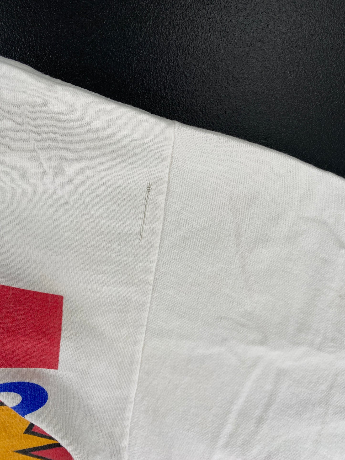 90’s GUESS Made in USA Size L Vintage T-shirt / E9942T