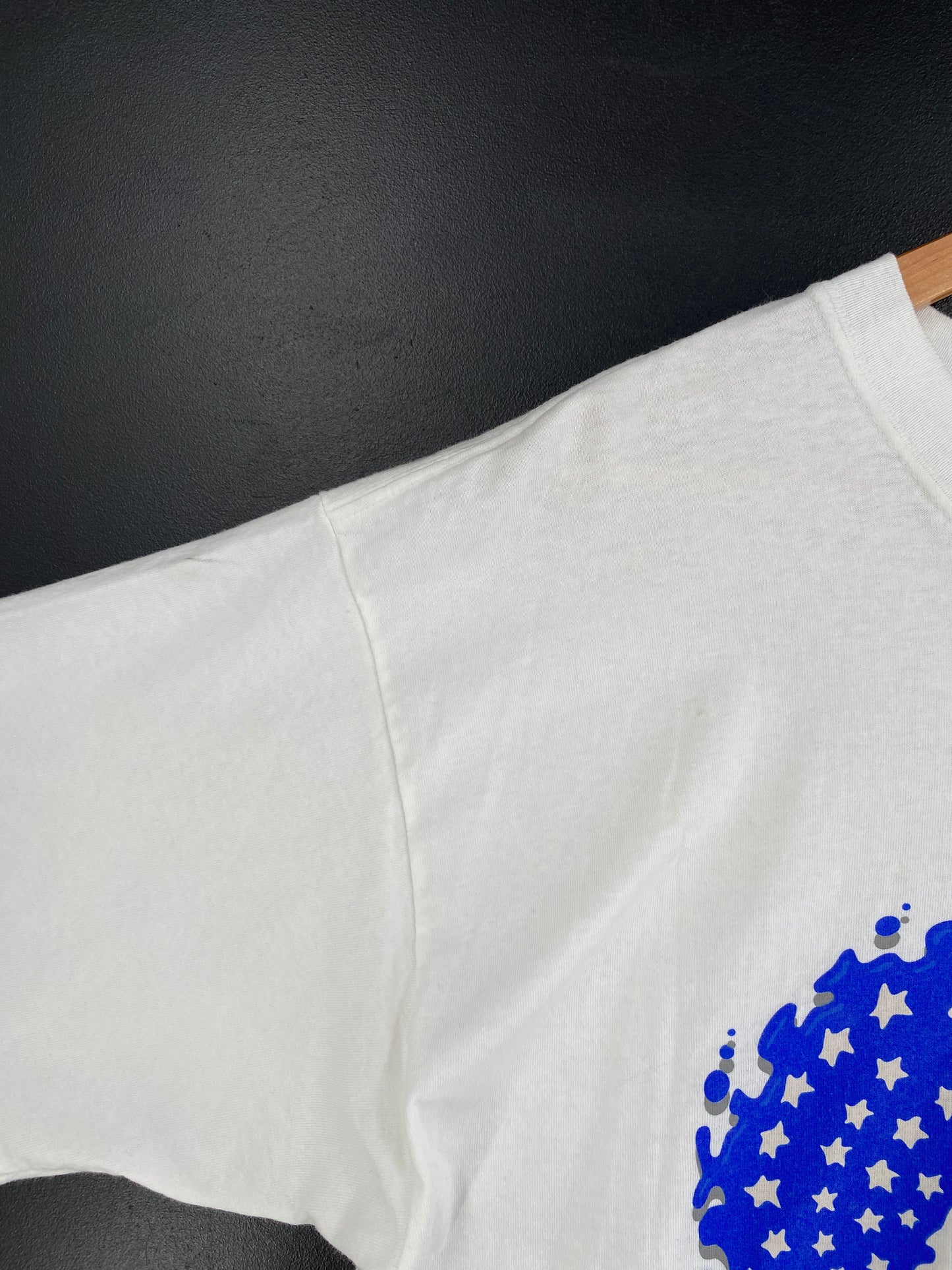 00’ DISNEY EPCOT Mickey Made in USA Size XL Vintage T-Shirt  / F946T