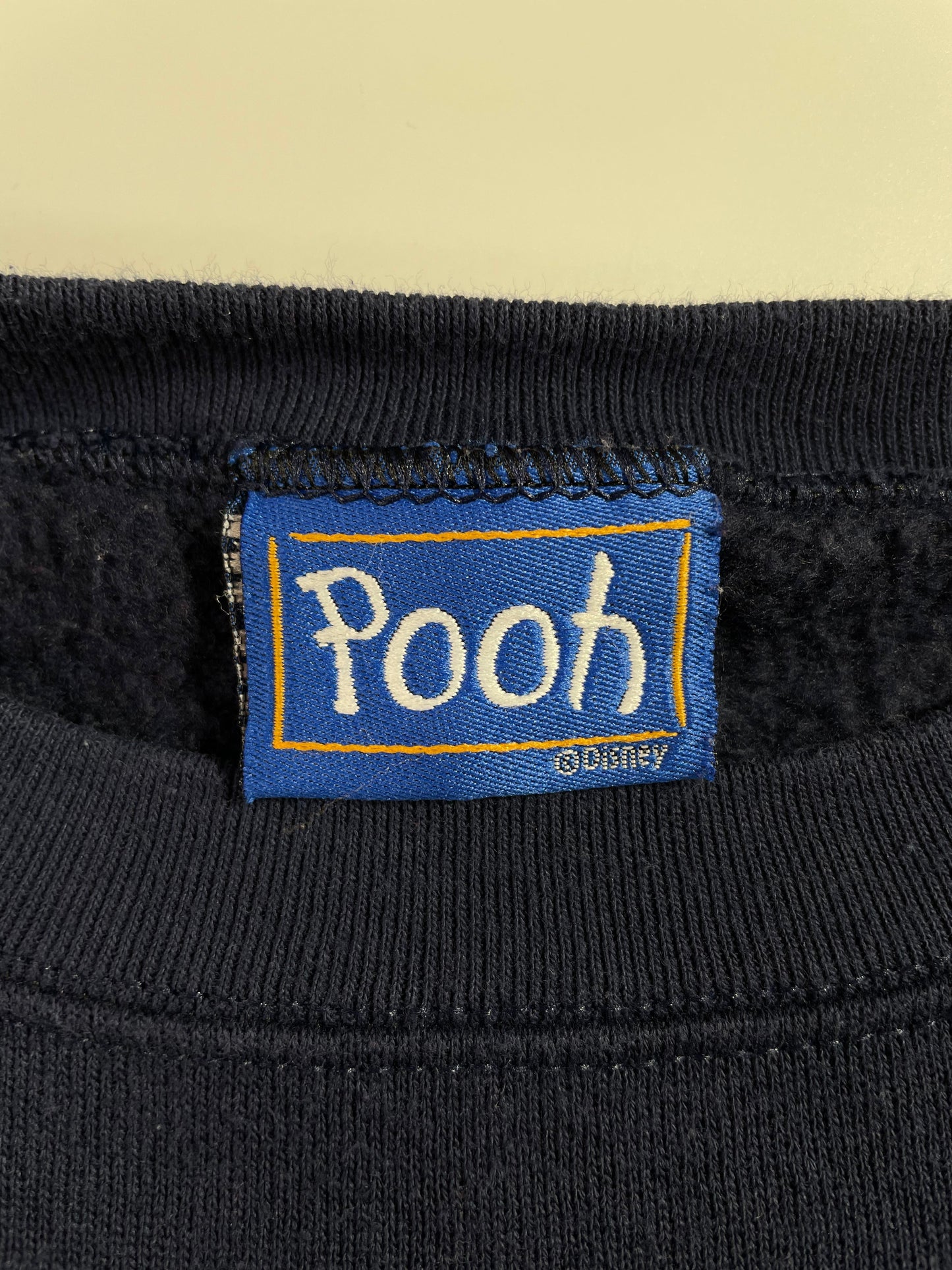 00' DISNEY POOH Size No Tag (Approx.XL) Vintage Sweat-Shirt / G5823S