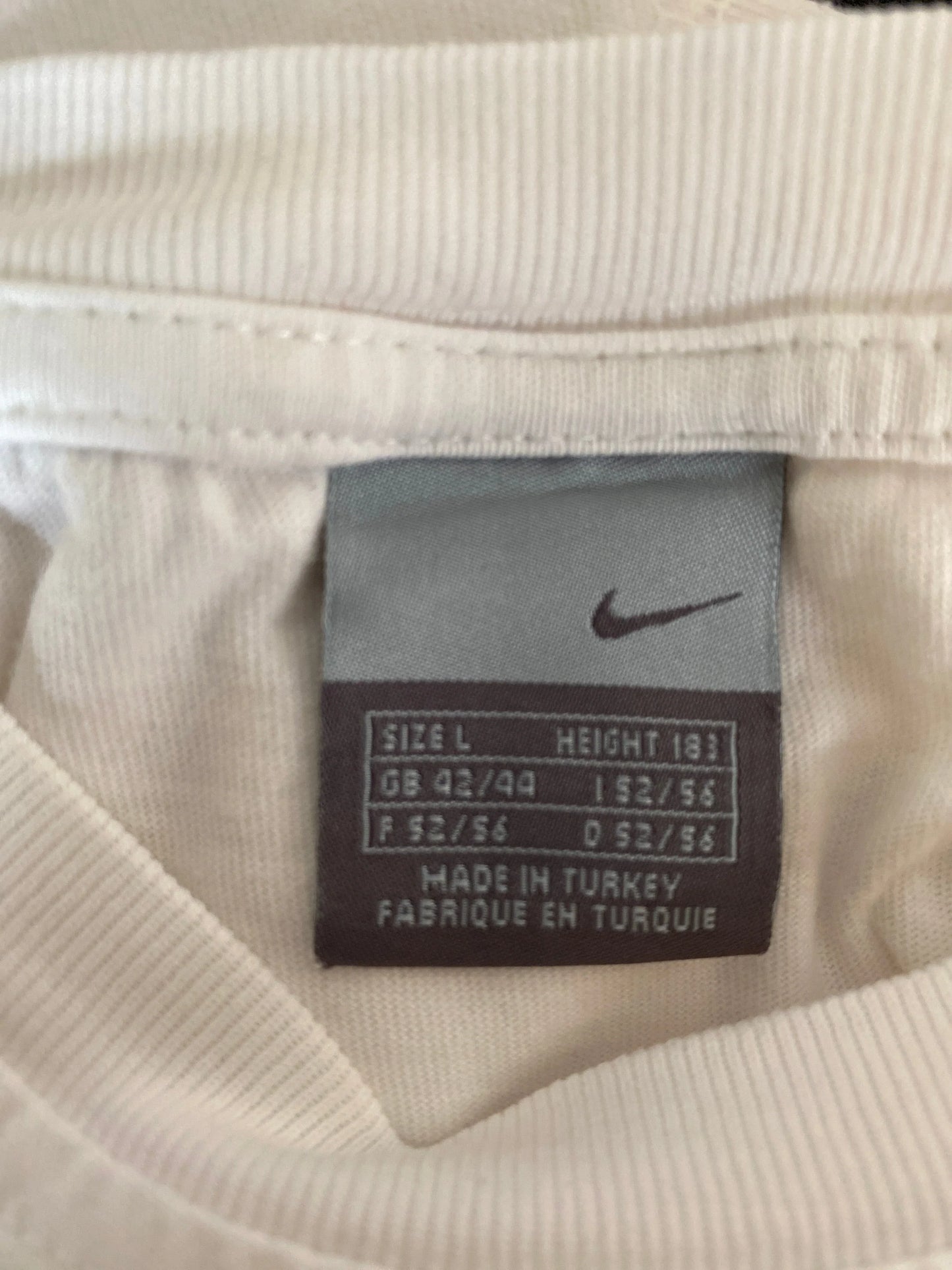 00' NIKE MINI SWOOSH Size L Vintage T-shirt / F1377T