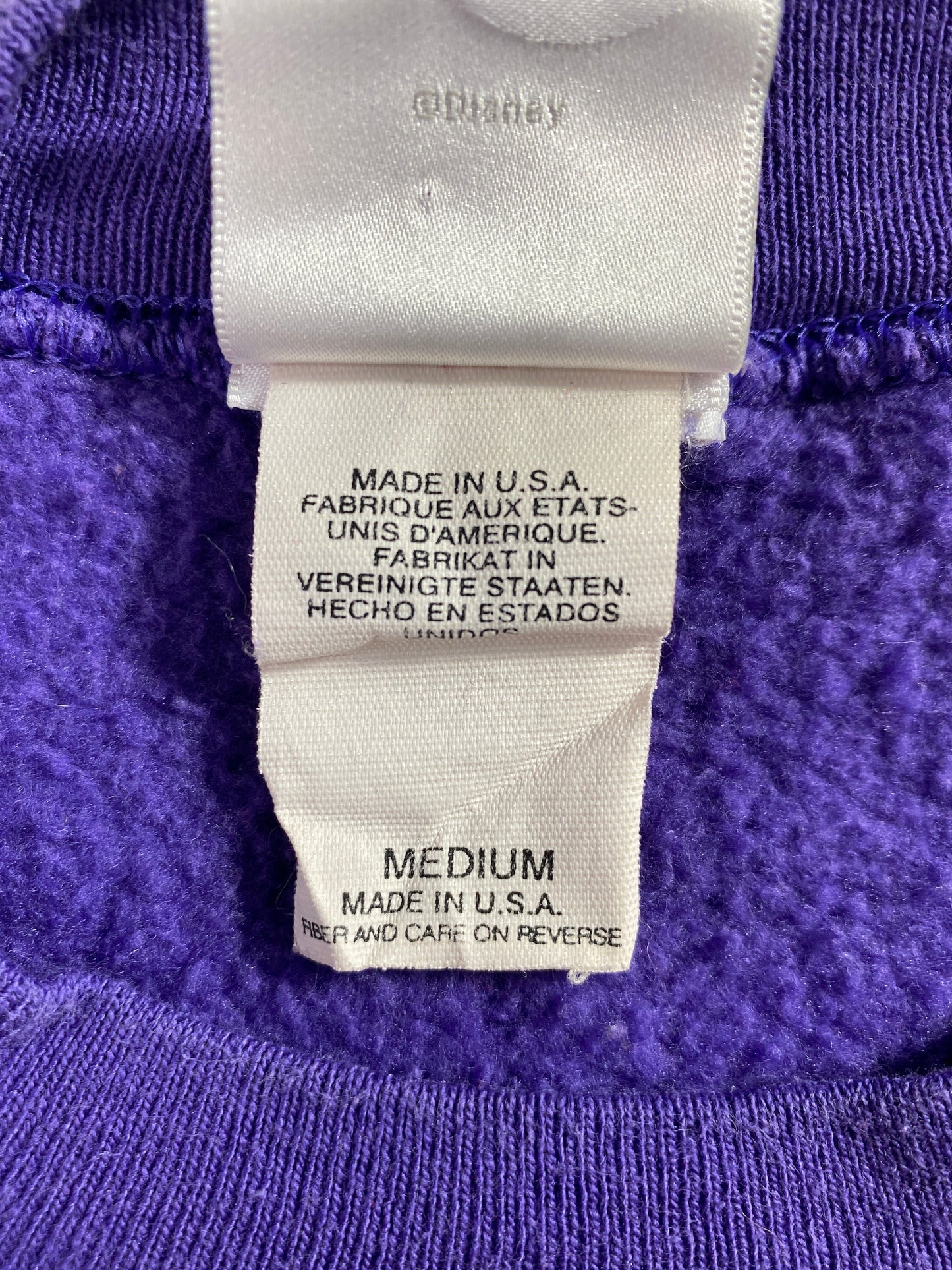 00' DISNEY WINNIE THE POOH Made in USA Size M Vintage Sweat-shirt / G6108S