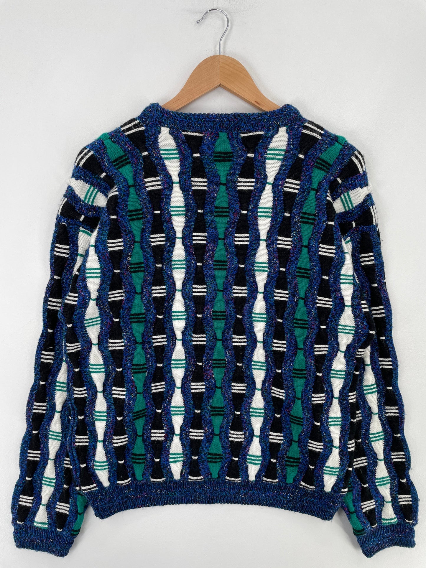 Vintage COOGI Style Size L Acrylic Knit Sweater / F6379K