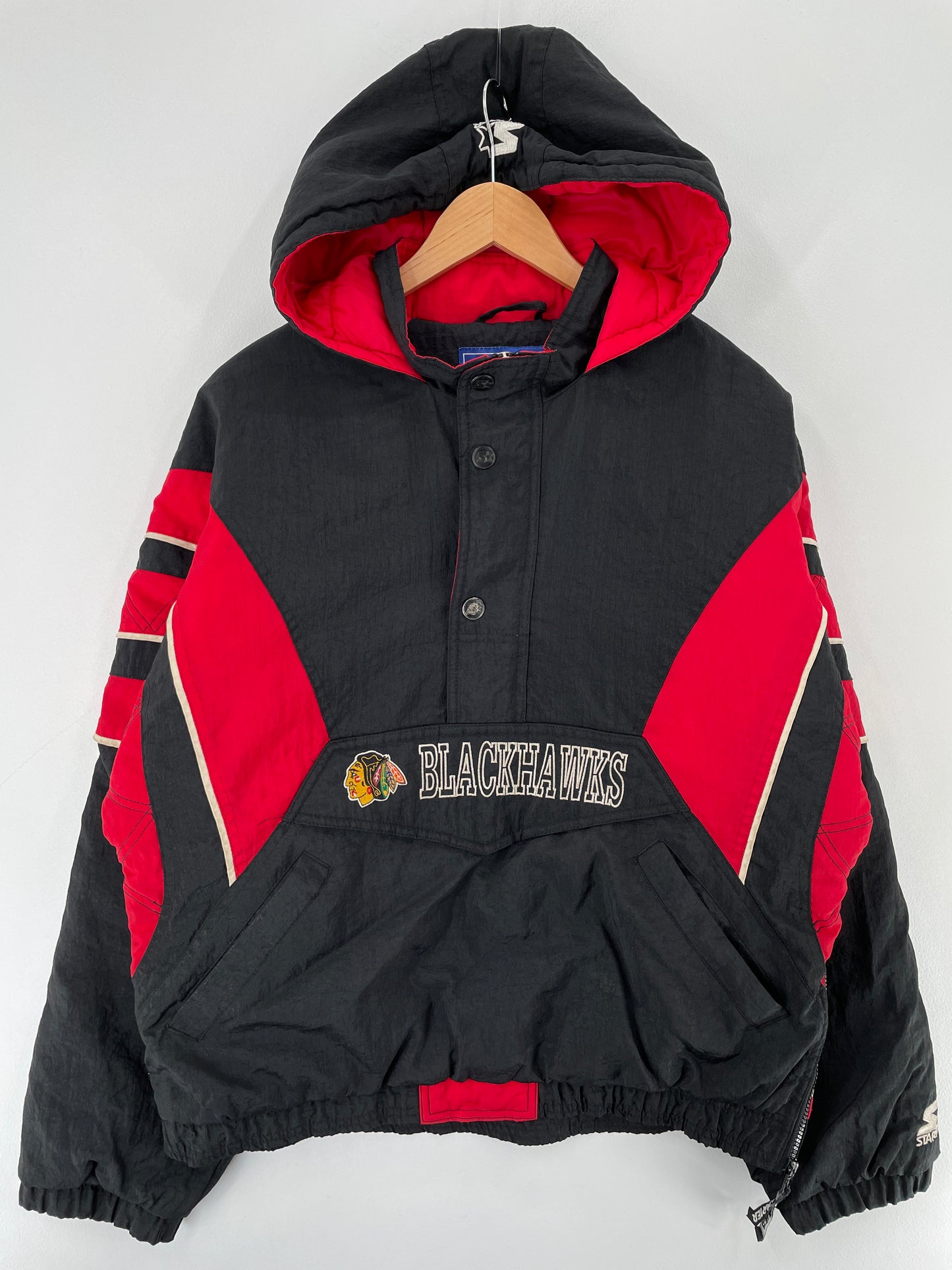 90’s STARTER x CHICAGO BLACKHAWKS Size XL Vintage NHL Padded Nylon Jacket / E6874N