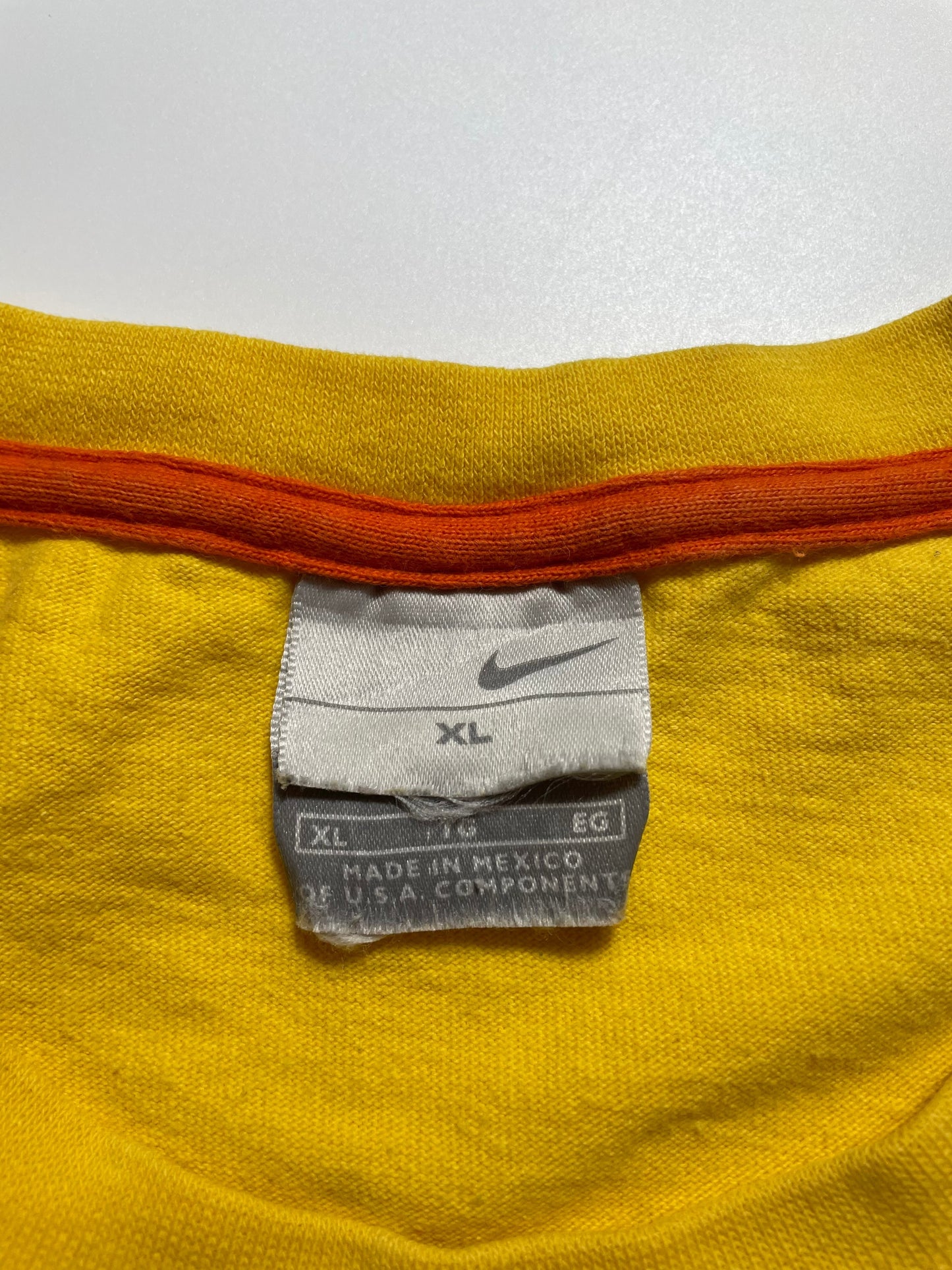 00' NIKE CENTER SWOOSH Size XL Vintage T-Shirt / G65T