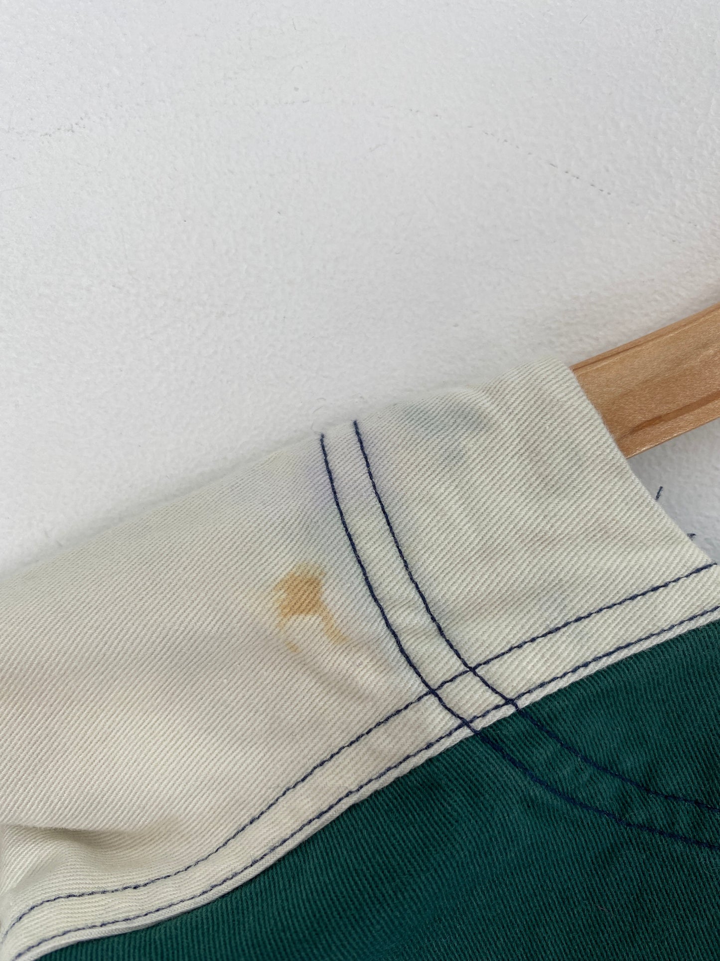 1995 LOONEY TUNES TWEETY Size XL Vintage Button-Up Shirt / E7956B