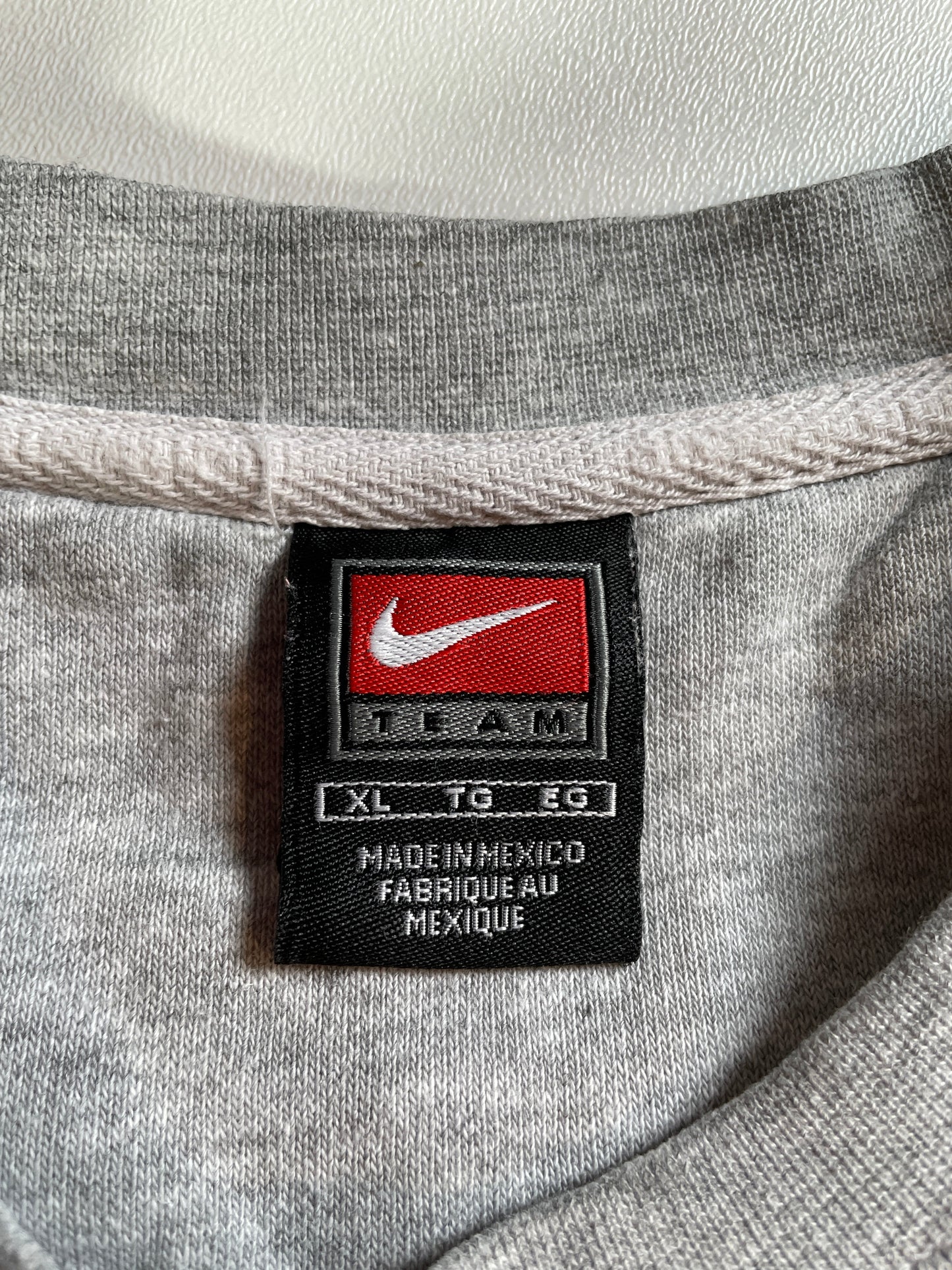00' NIKE PIONEER FOOTBALL Size XL Vintage College Sweat-Shirt / F5355S