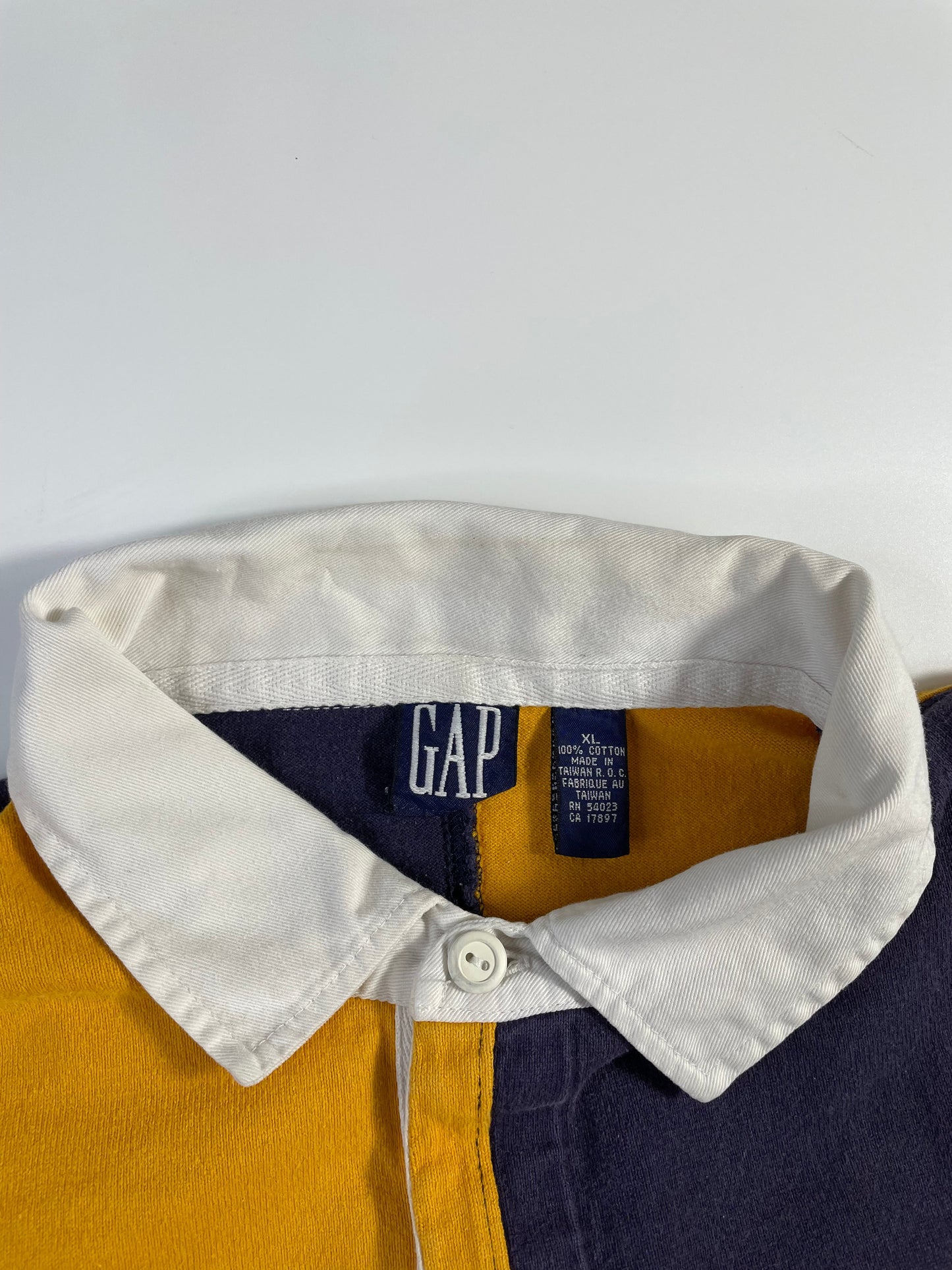 90’s GAP Size XL Rugby shirt / G2028R