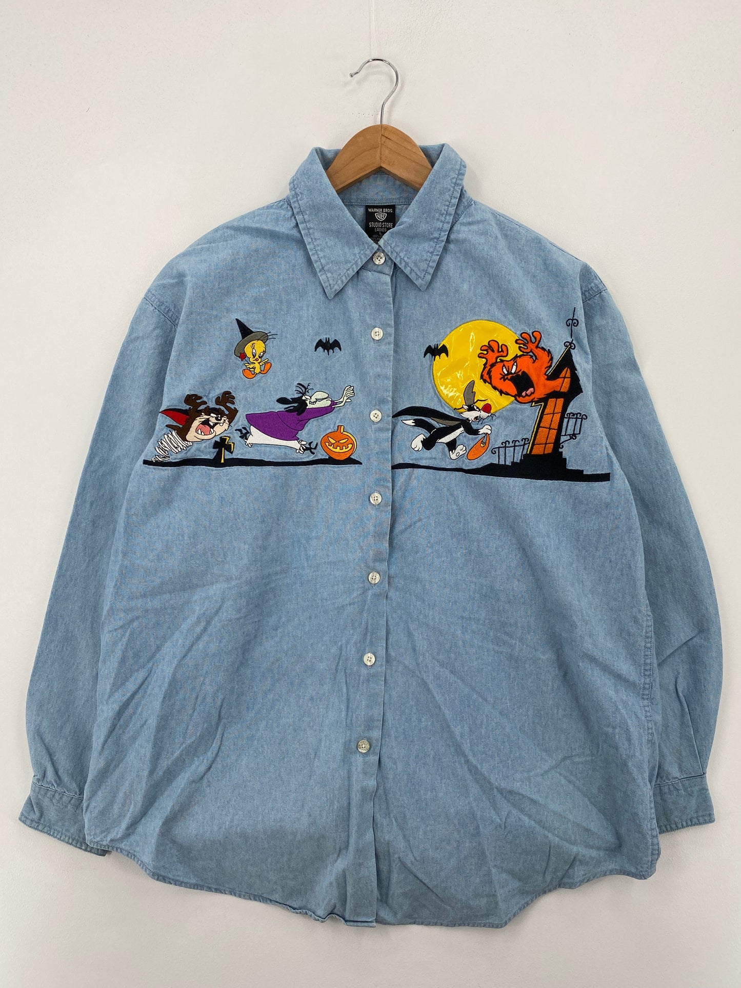 1997 LOONEY TUNES HALLOWEEN Made in USA Size Ladies L Vintage Button Down Shirt / G3953B
