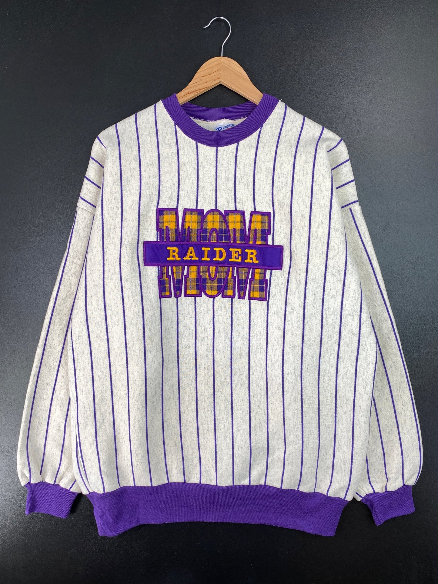 90's RAIDER MOM Made in USA Size XL Vintage College Sweat - Shirt / G2709S