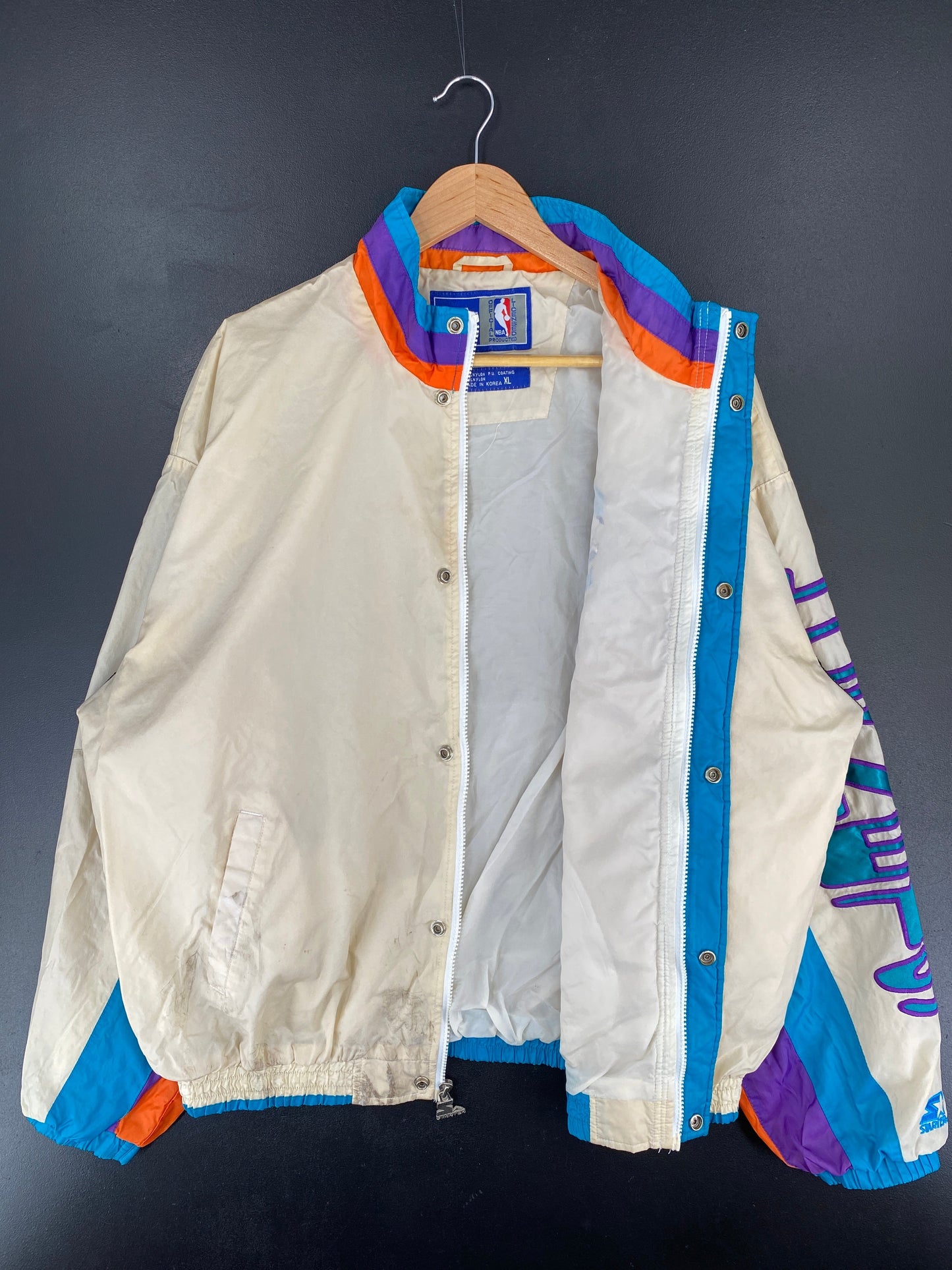 90’s STARTER x CHARLOTTE HORNETS Size XL NBA Nylon Jacket / F4542N