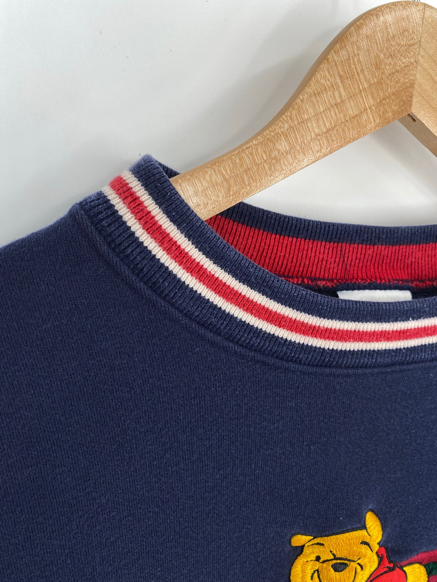 00’ DISNEY WINNIE THE POOH Size S Vintage Sweat-shirt / F5507S