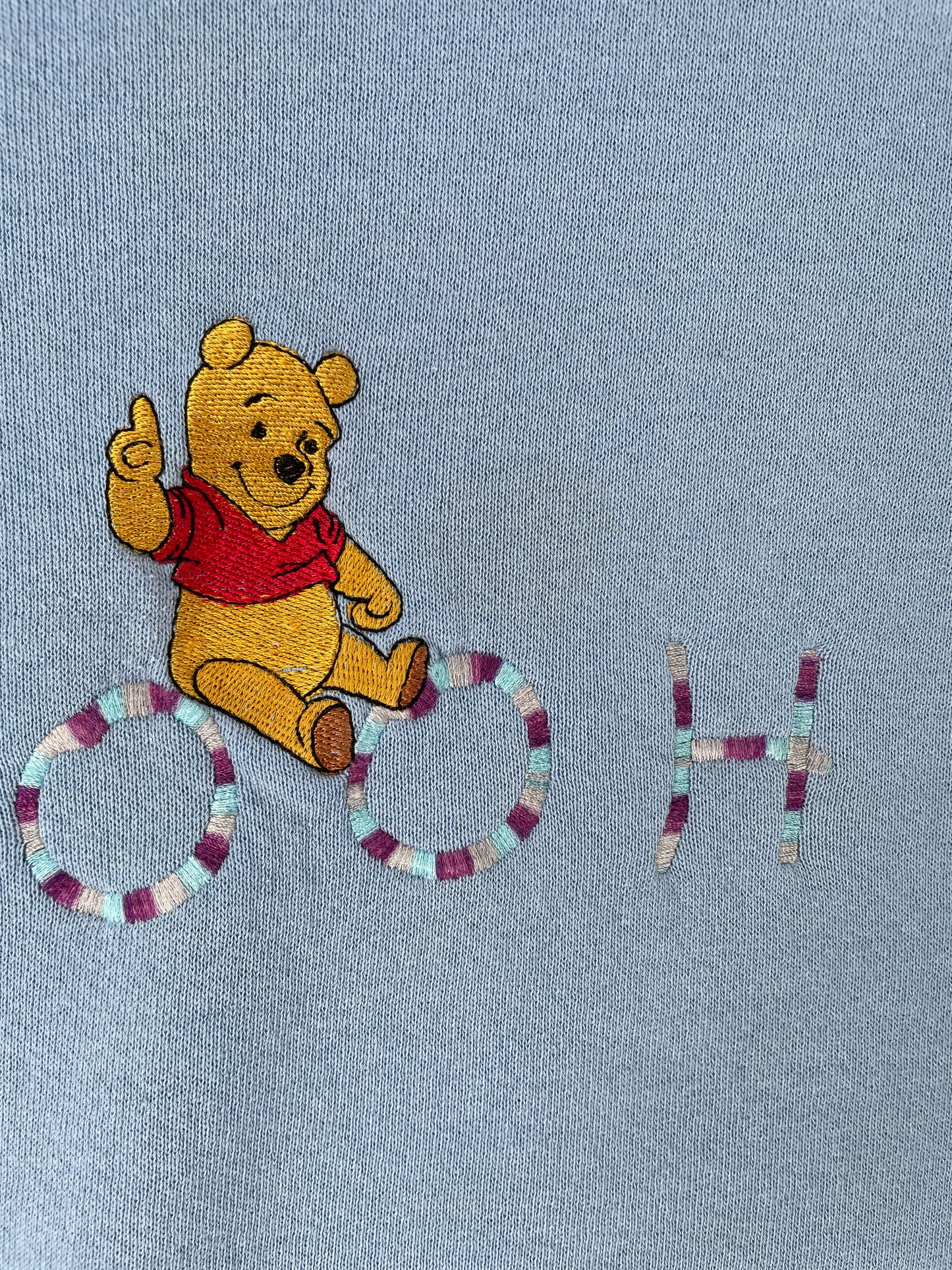 90’s DISNEY WINNIE THE POOH Made in USA Size L Vintage Sweat-shirt / E8411S