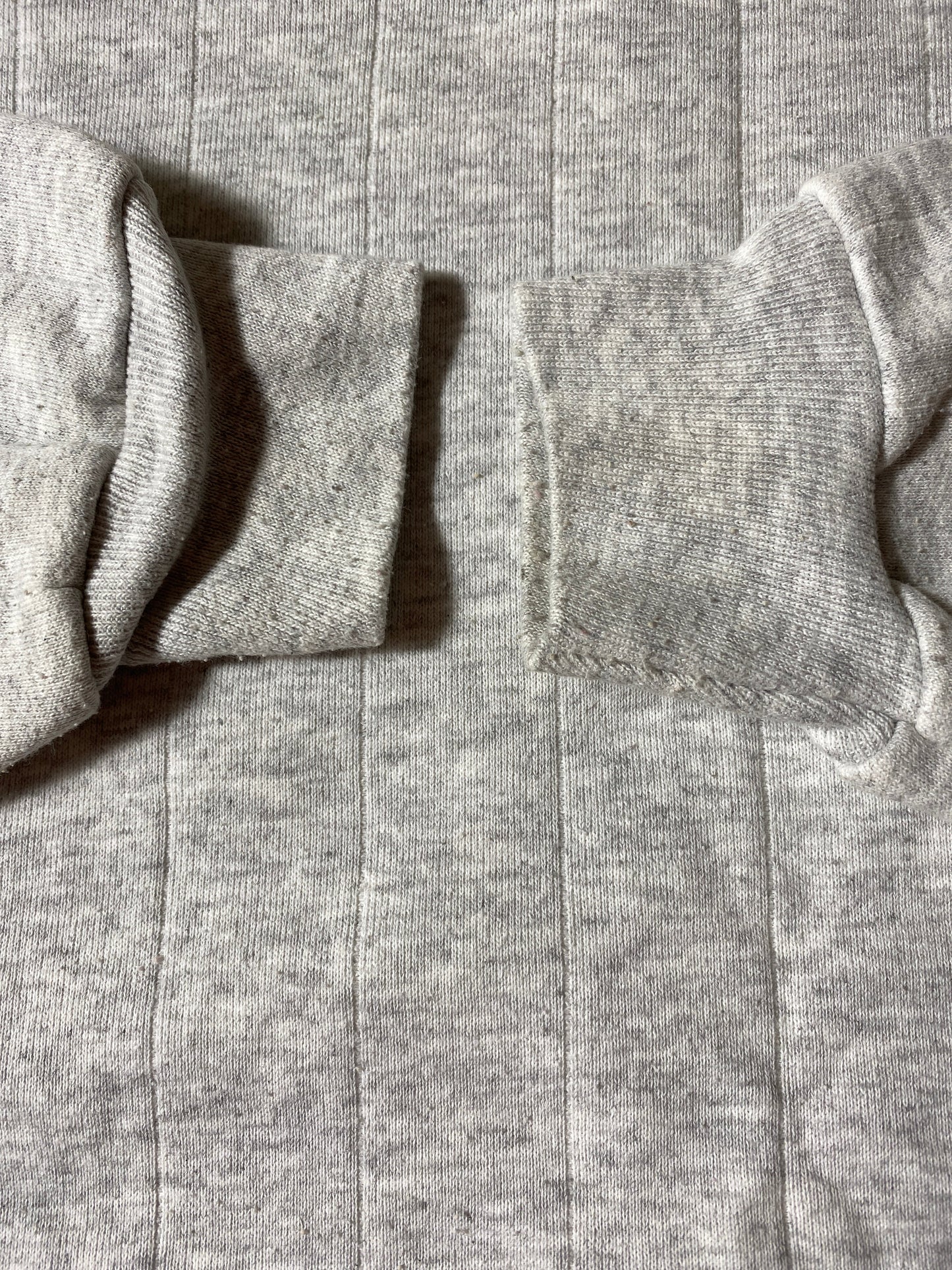 1995' SIX FLAGS LOONEY TUNES BUGS BUNNY Made in USA Size XXL Vintage Sweat-shirt / G5846S