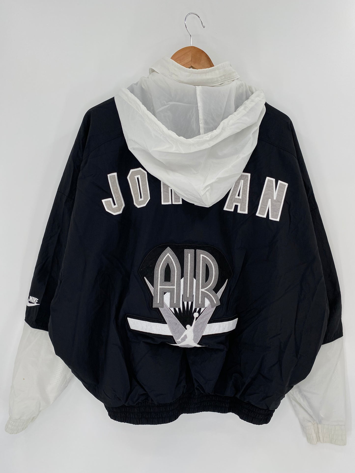 Vintage Nike JORDAN Size XL Nylon-Jacket/ k524
