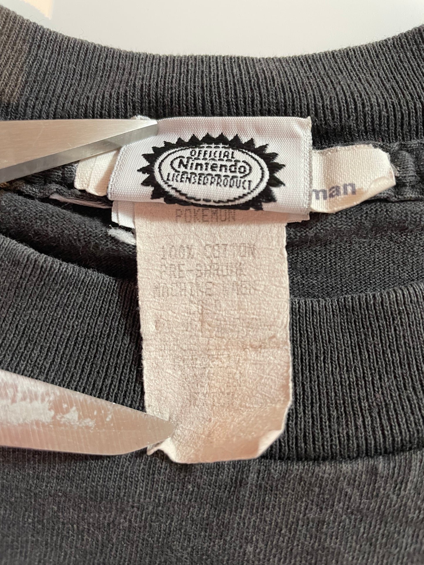 1991 POKEMON Size M Vintage T-Shirts / 9924