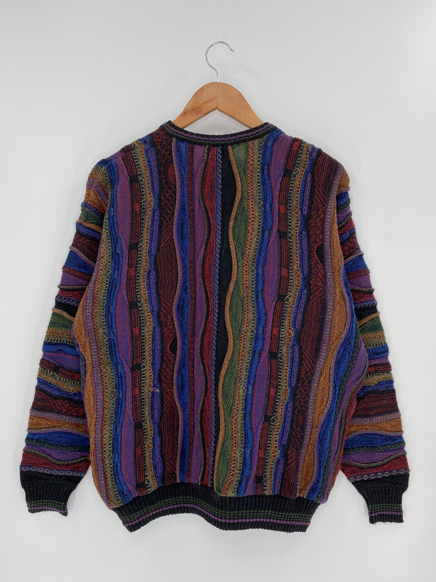 Vintage 3D Coogi-Style Size No Tag (Approx. M) Knit Sweater / 9498
