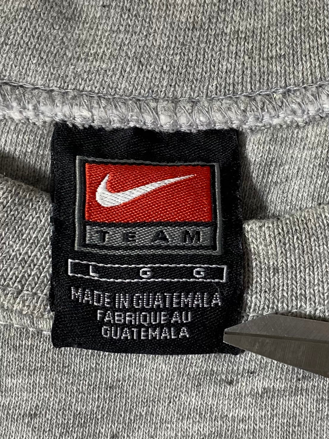 90’s NIKE ST JOHN'S BASKETBALL Size L Vintage Sweat-shirt / 7914