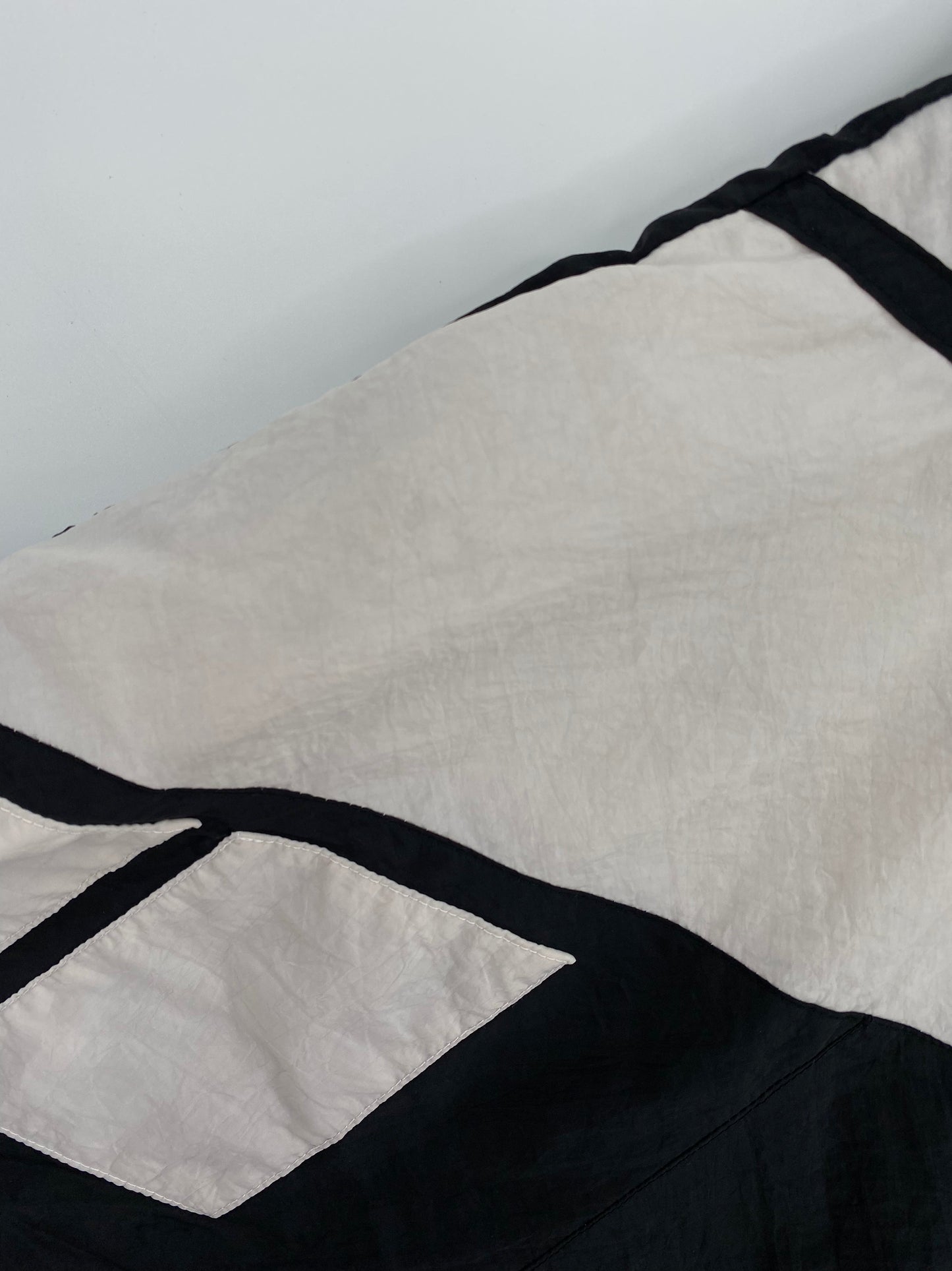 90’s REEBOK Size XL Vintage Zip-up Nylon Jacket / K9779