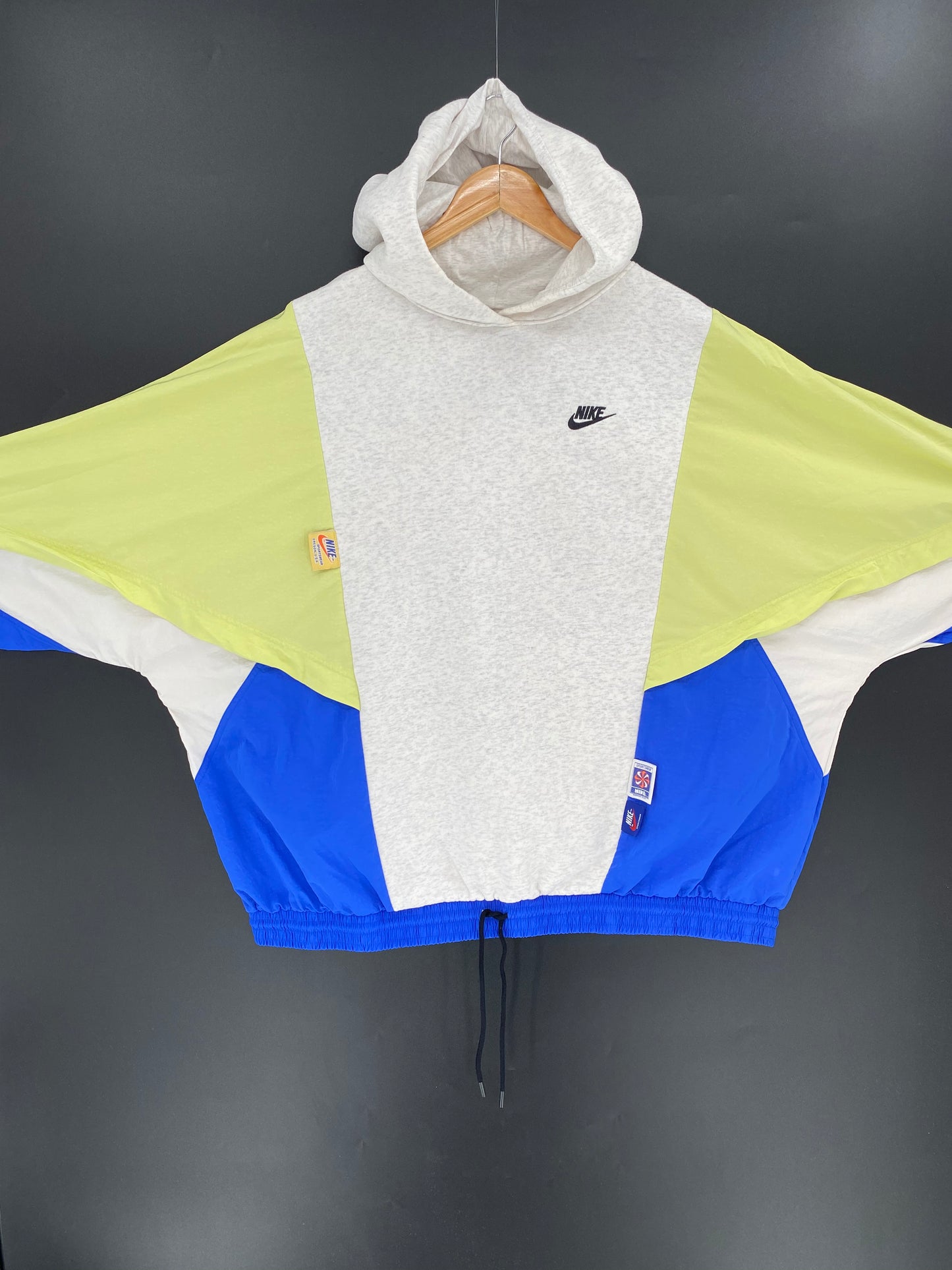 00’ Nike Size XXL  Vintage Hoodie Sweat - Shirts / 9744