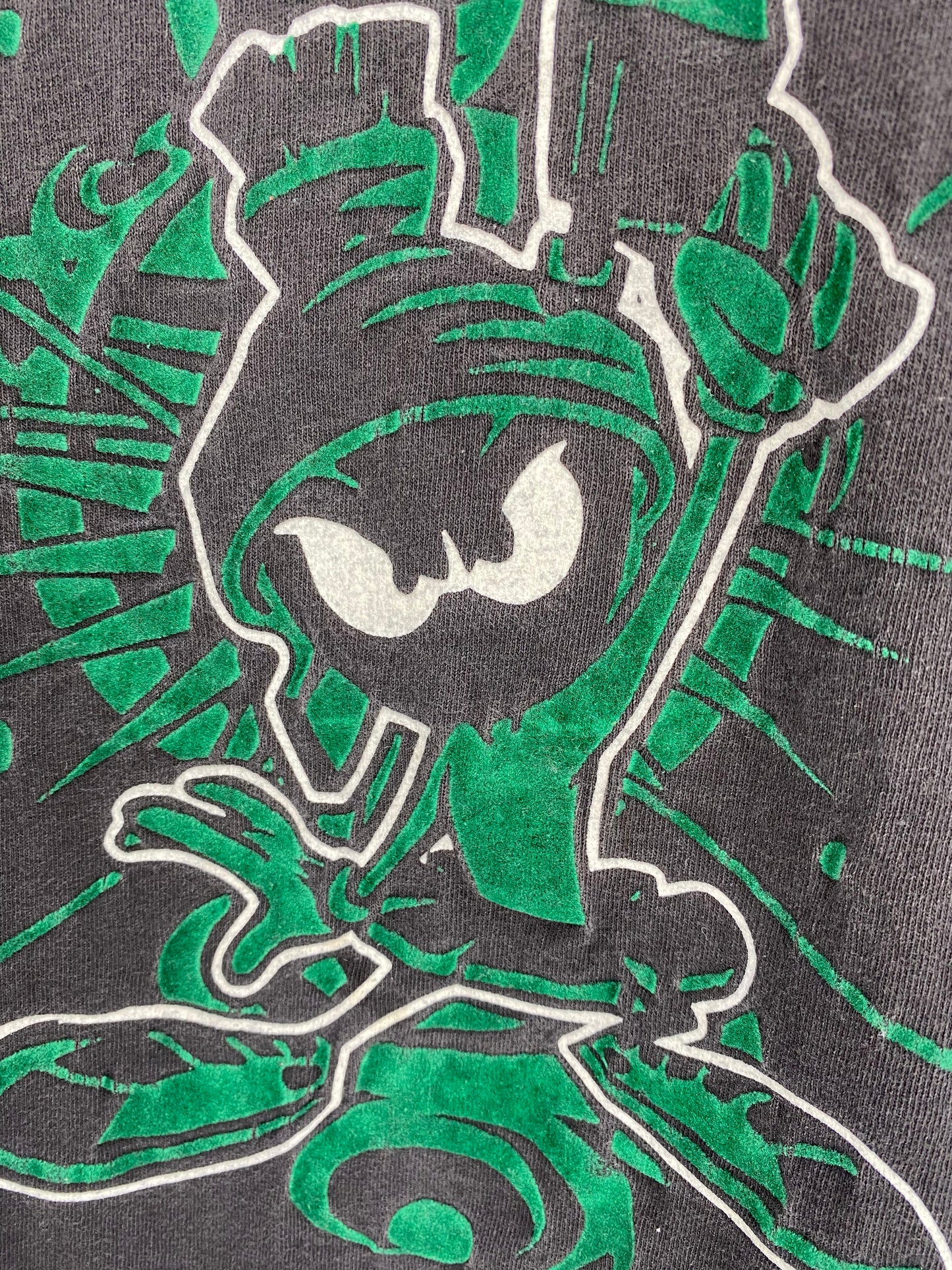 90's LOONEY TUNES Marvin the Martin Made in USA Size XL Vintage T-Shirt / 9437