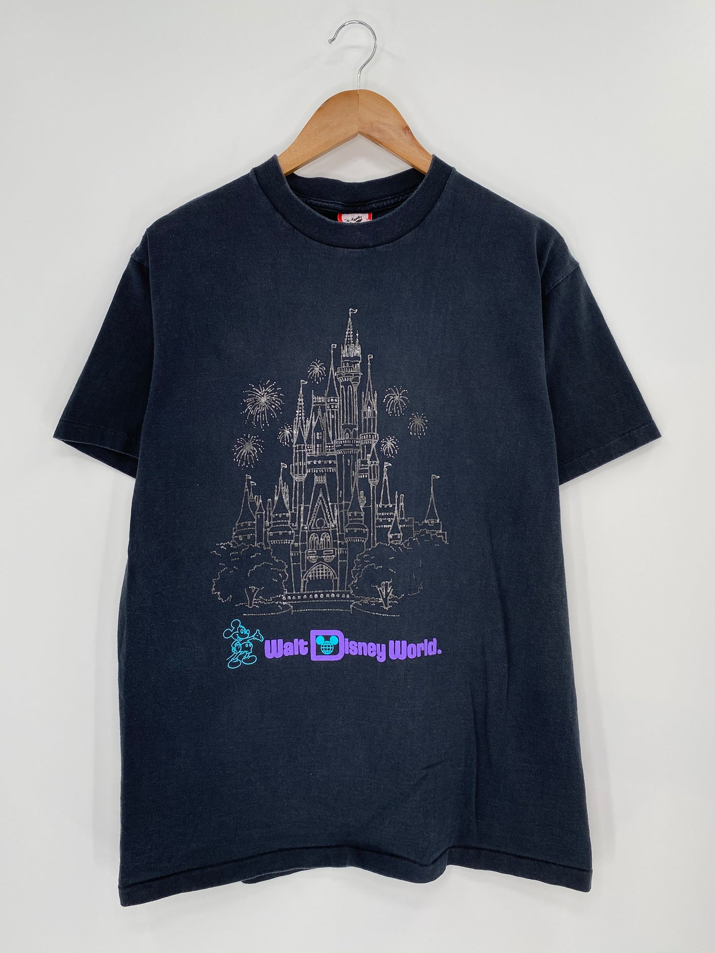 90’s WALT DISNEY WORLD Made in USA Size L Vintage T-Shirt / 8632