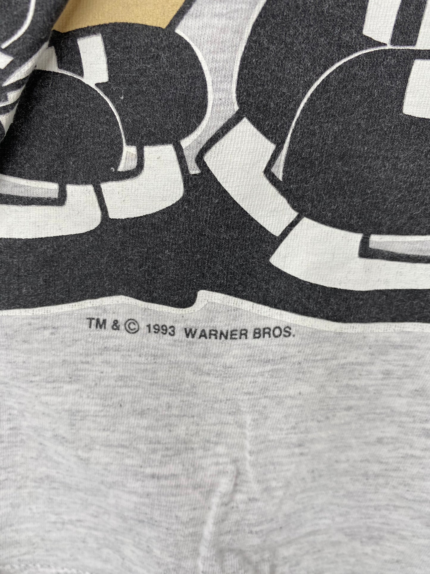 1993 LOONEY TUNES SAN JOSE SHARKS Made in USA Size L Vintage NHL T-shirt  /8272