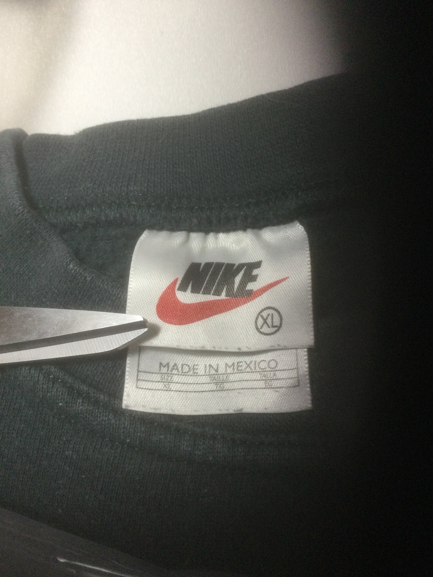 90’s NIKE Mini Swoosh Size XL Vintage Sweat-shirt / 9248