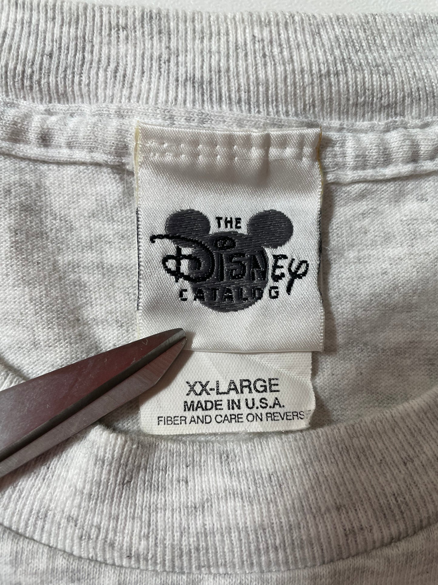 00’ DISNEY MICKEY AND FRIENDS Made in USA Size XXL Vintage T- Shirts / A1011