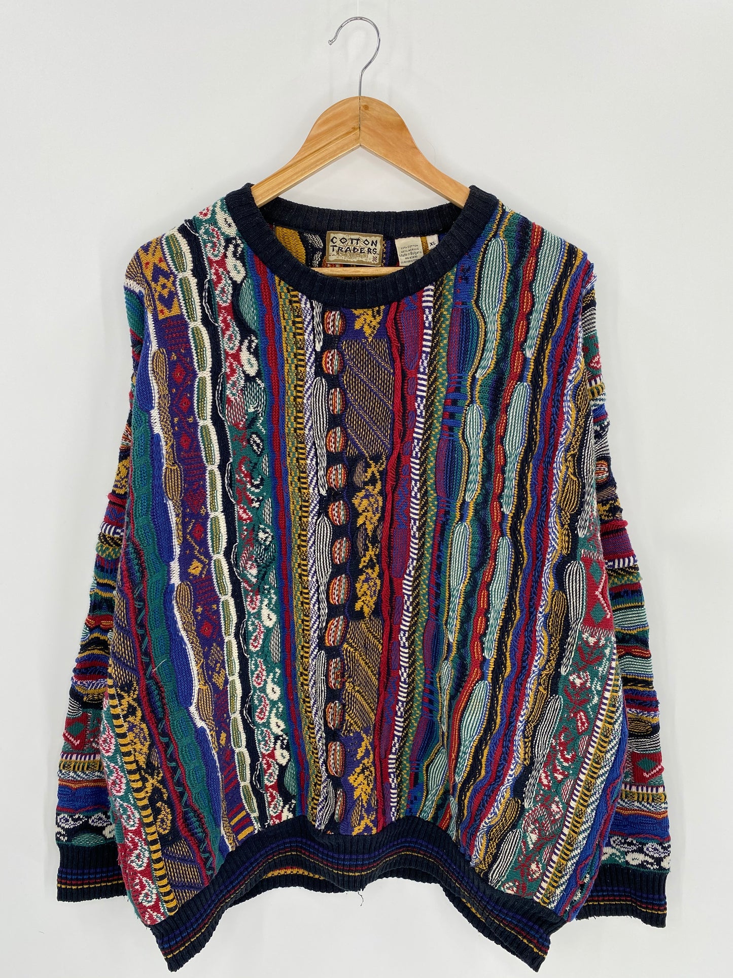 Vintage 3D Coogi-Style Size XL Knit Sweater / 7043