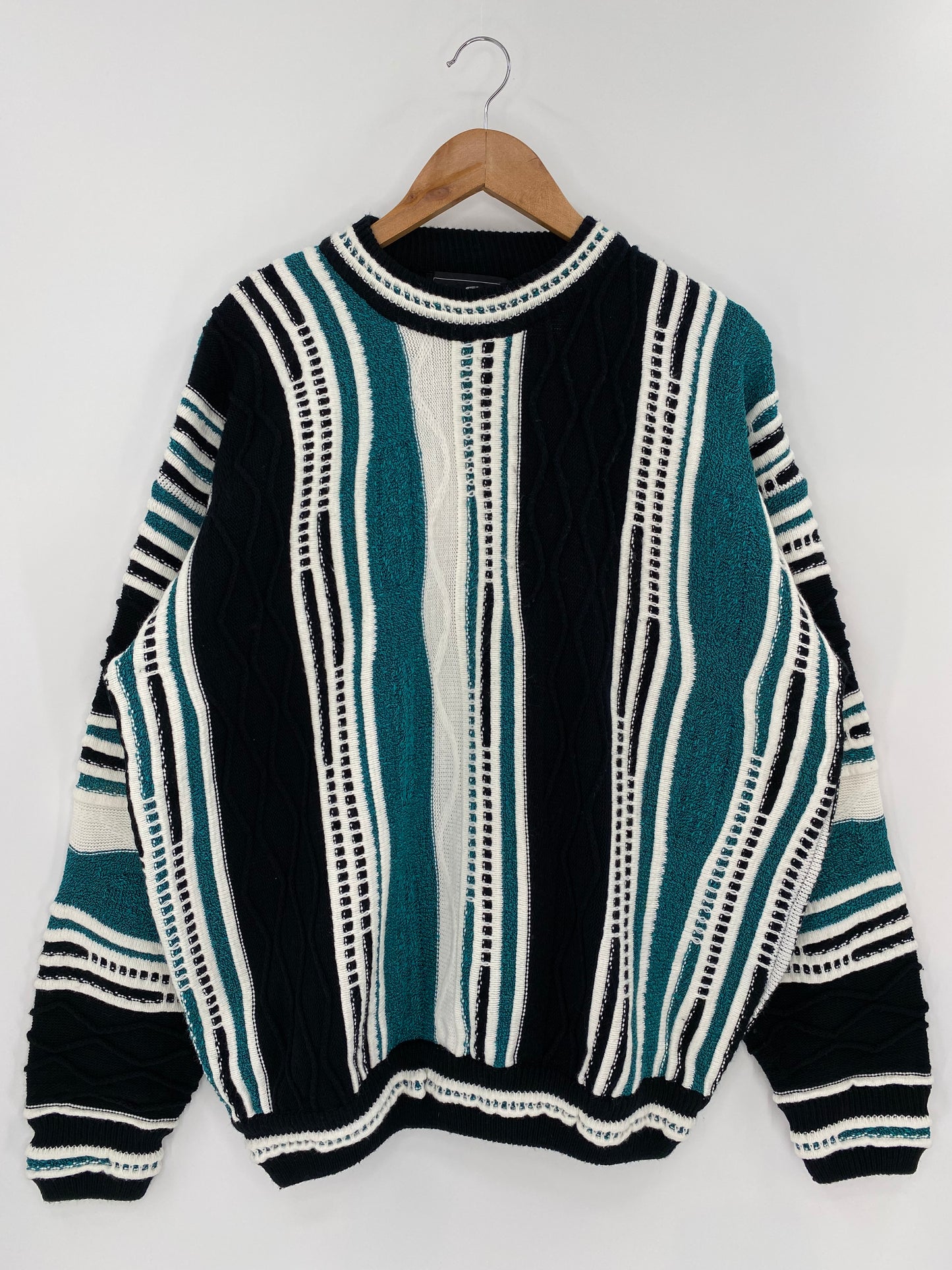 Vintage 3D Coogi-Style Size XL Knit Sweater / 9641