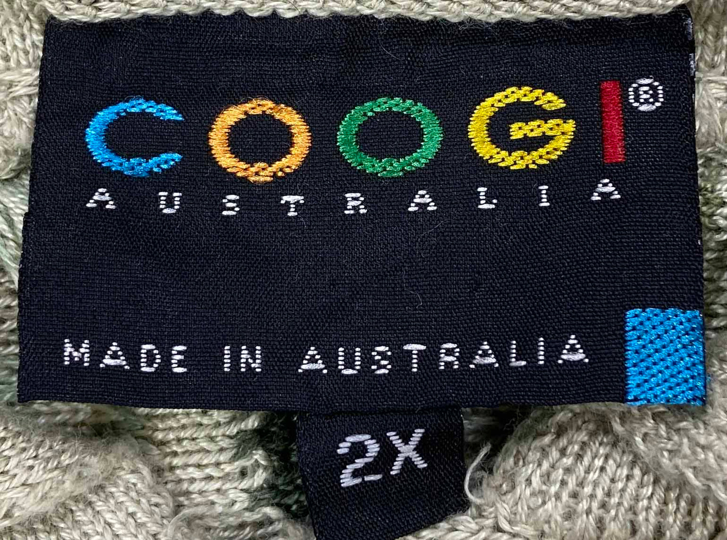 Vintage COOGI Size XXL Knit Sweater / A2562
