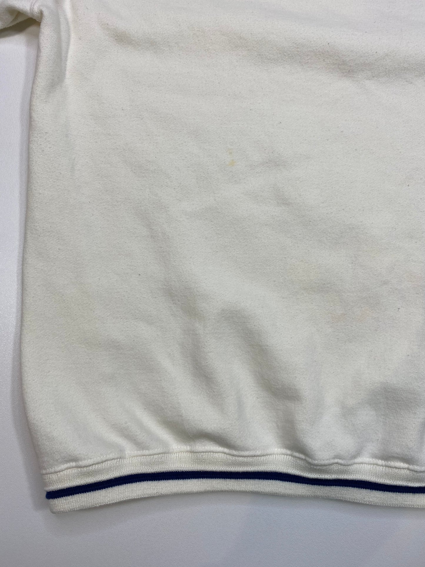 00’ Disney POOH Vintage Sweat-Shirt / 5082