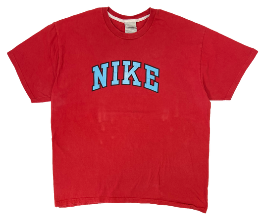 00' Vintage Nike Center Logo T-Shirt / 2323