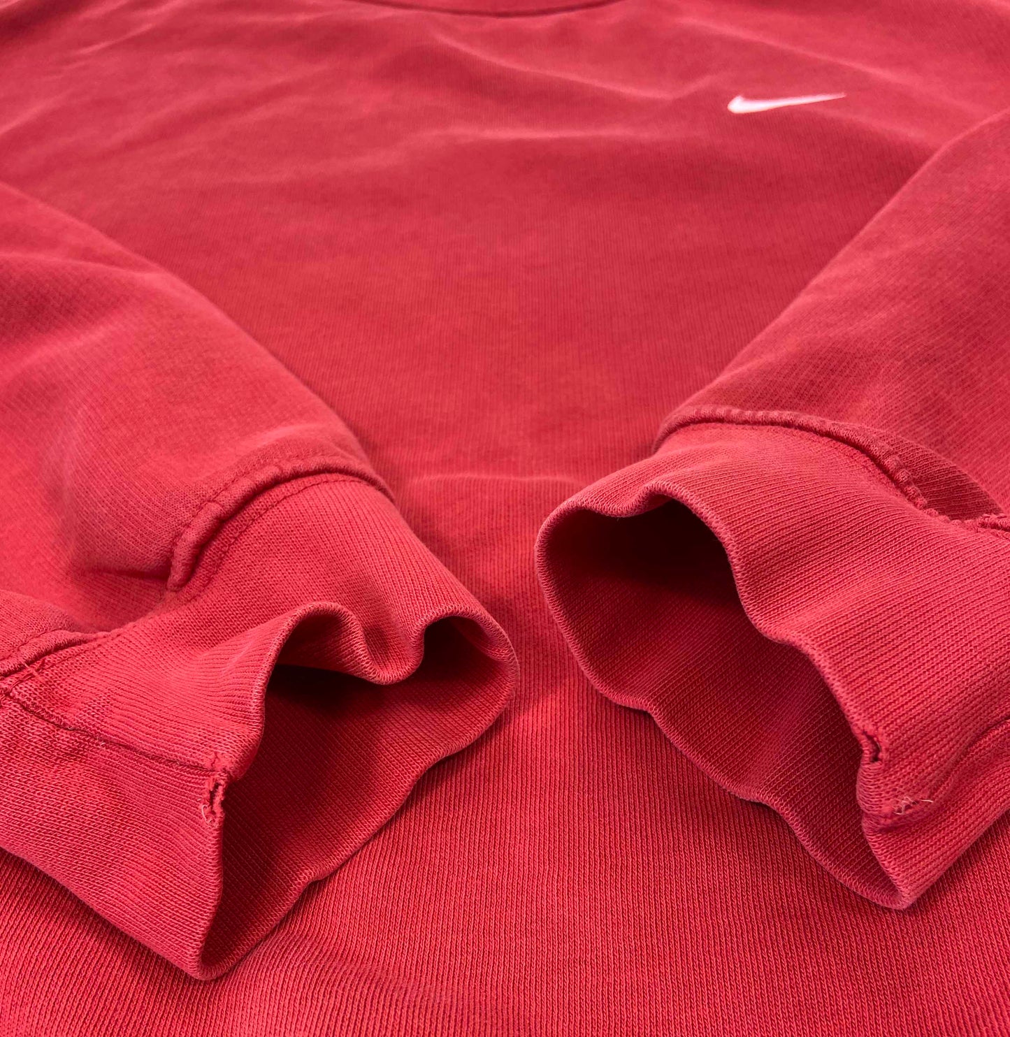 00' Vintage Nike Mini Swoosh Sweat-Shirt / 2450