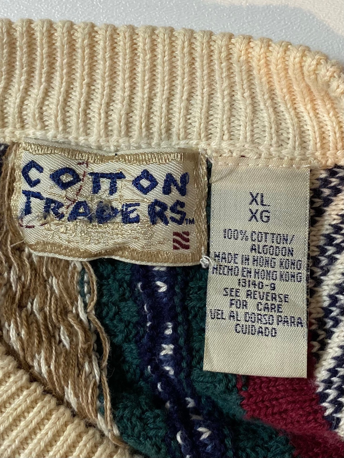 Vintage 3D Coogi-Style Size XL Knit Sweater / 9449