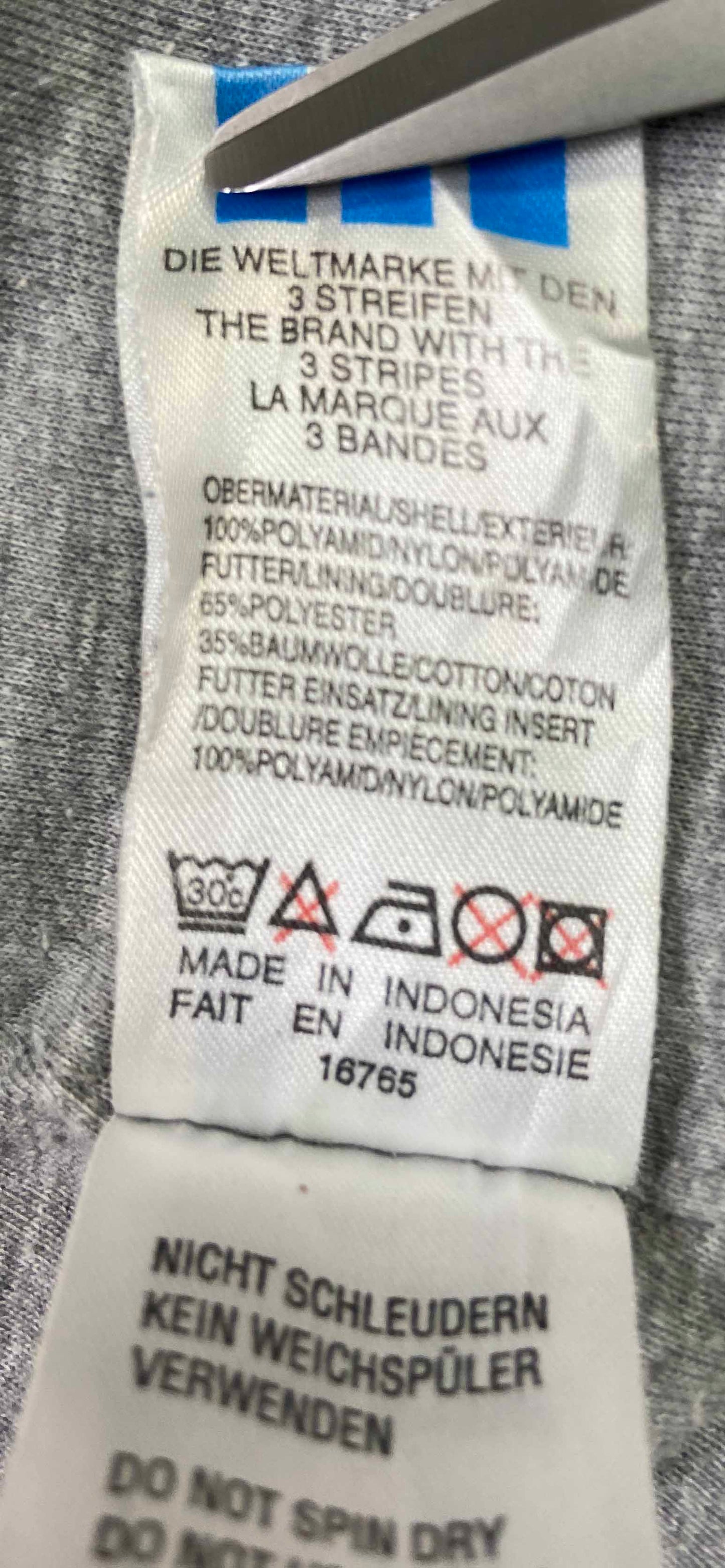 90's Vintage Adidas Nylon Jacket / 2554