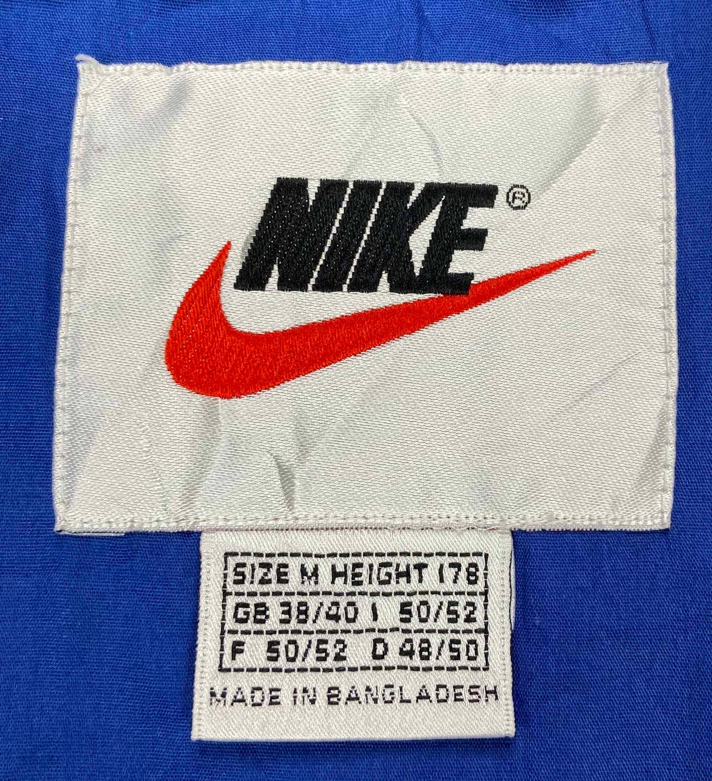 90's Vintage Nike Zip-Up Jacket / 2568
