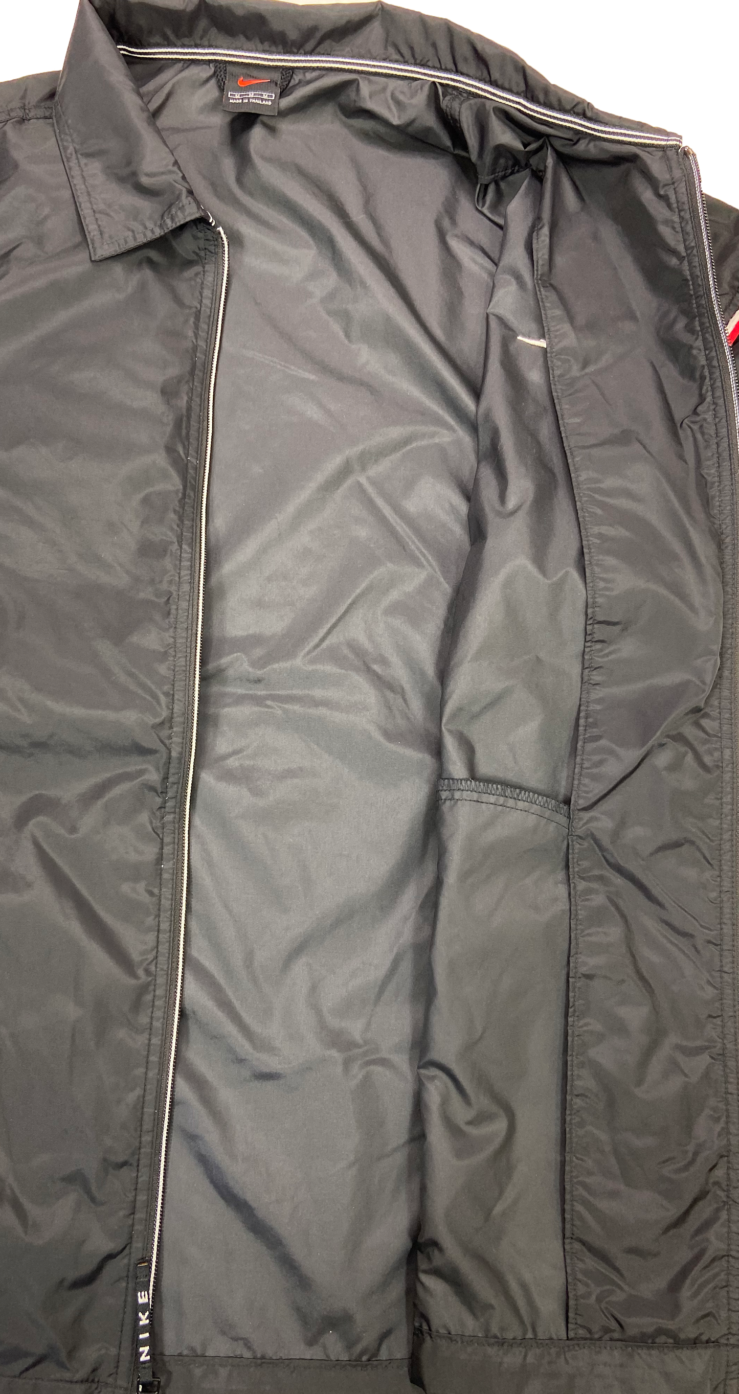 00' Vintage Nike Nylon Jacket / 2592