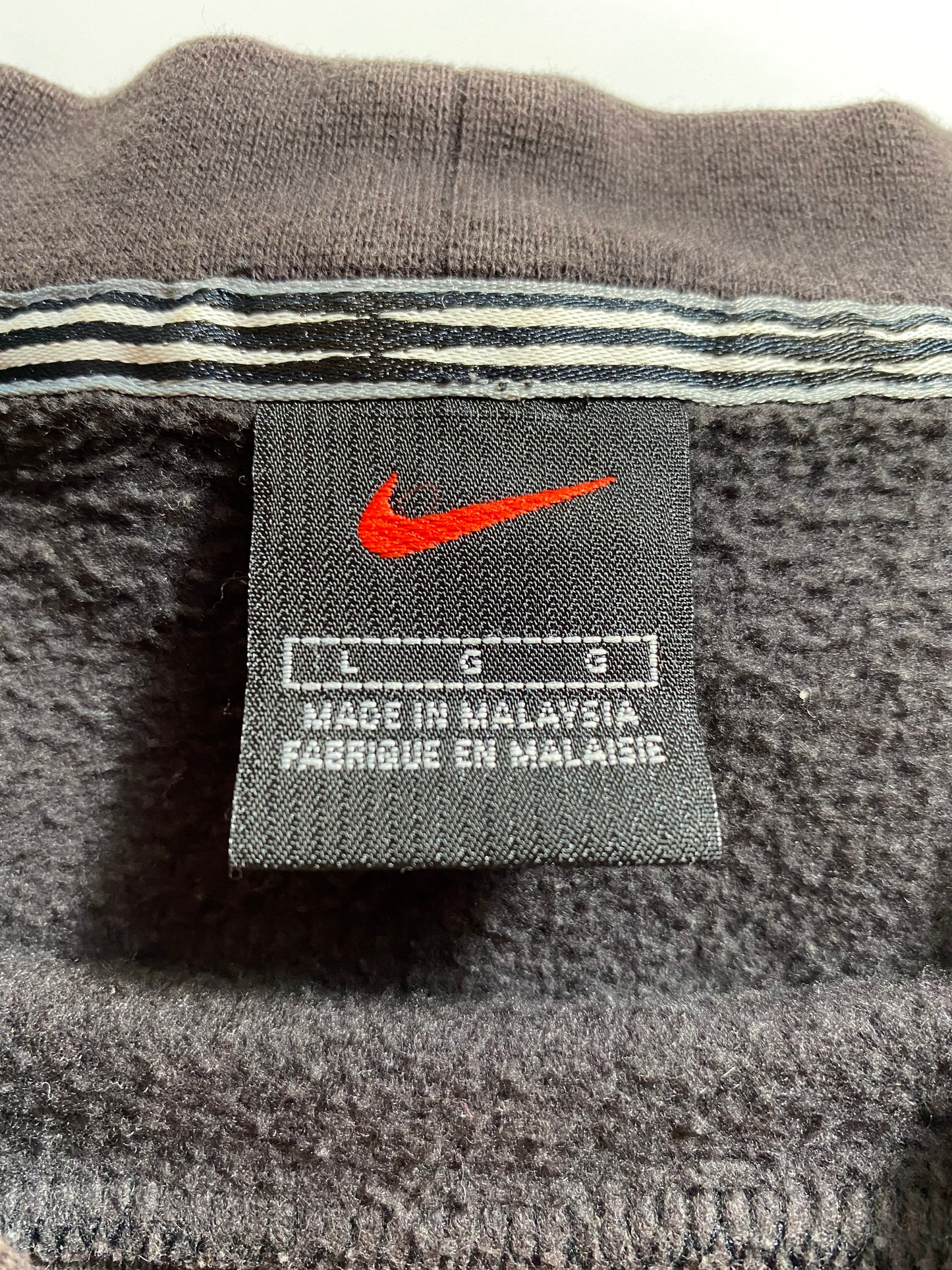 00’ NIKE Mini Swoosh Size L Vintage Sweat-shirt /8909