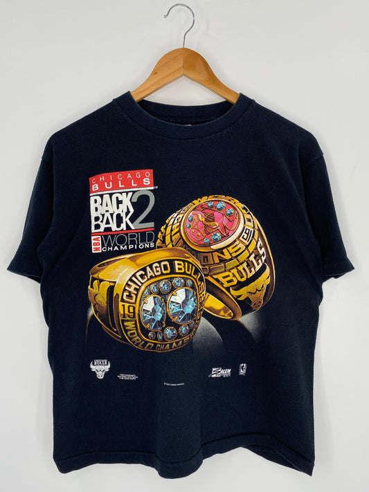 1992 SALEM x CHICAGO BULLS Made in USA Size Ladies (Approx.S) Vintage NBA T- shirt / A333