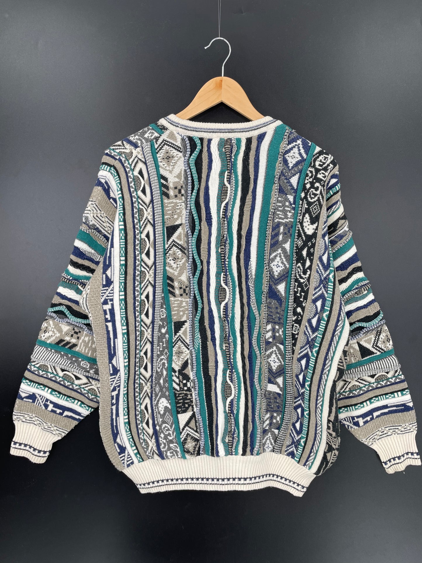 Vintage 3D COOGI- Style Size L Knit Sweater / K1744