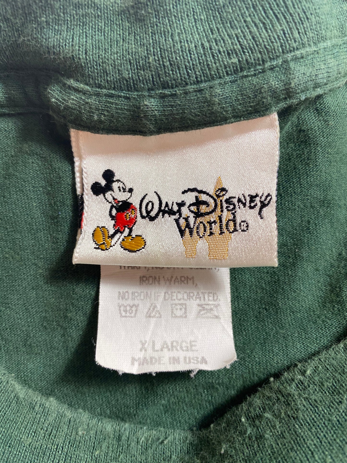 00’ DISNEY MICKEY Made in USA Size XL Vintage T-Shirt / K9027