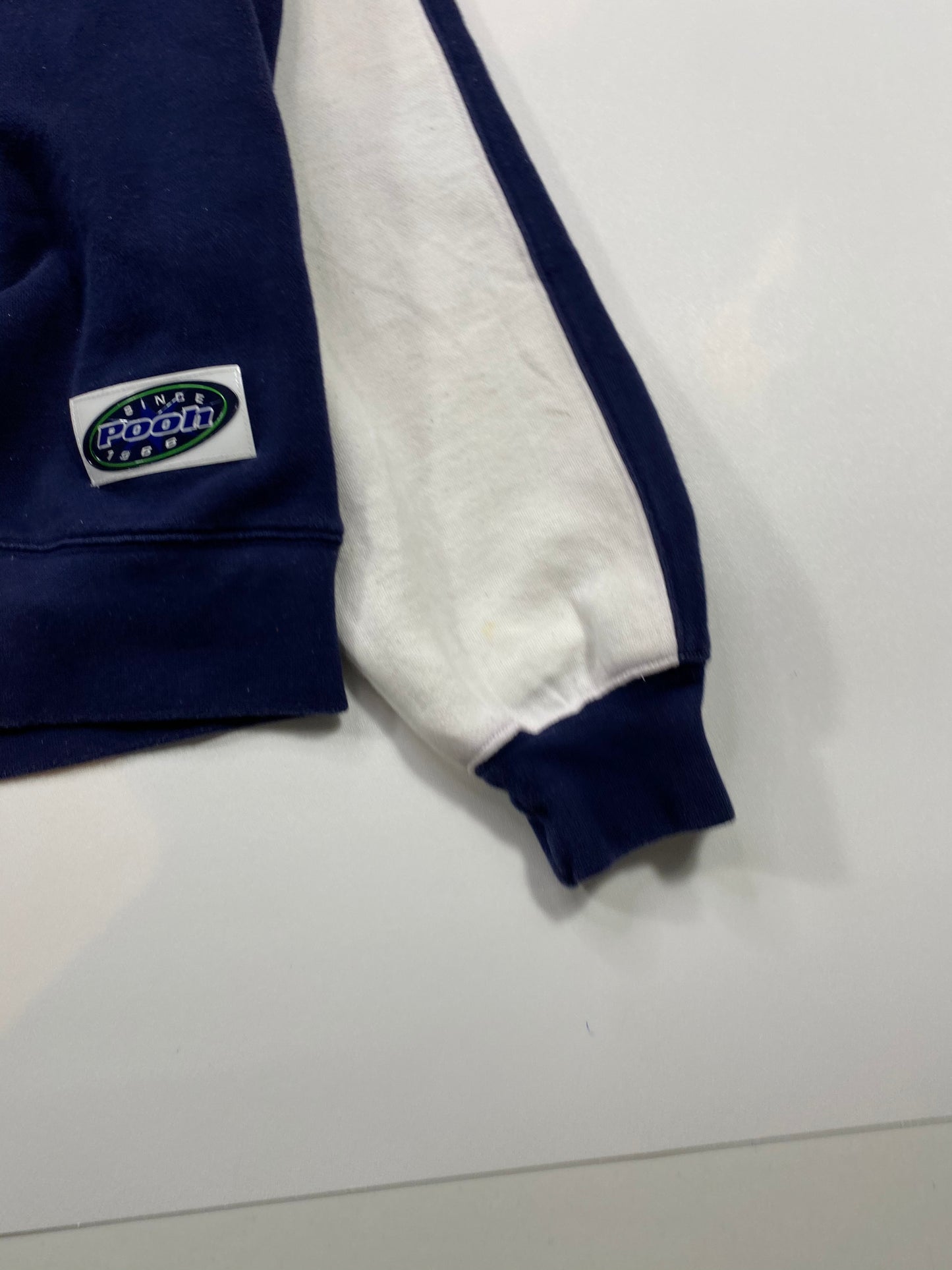 00’ Disney Pooh Size L Vintage Sweat-Shirt   / 5847