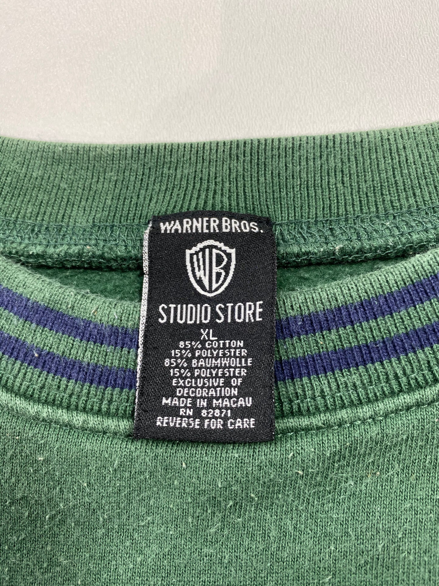 00’ WARNER BROS. LOONEY TUNES CLASSIC CARTOONS Size XL Vintage Sweat-Shirt   / 5822